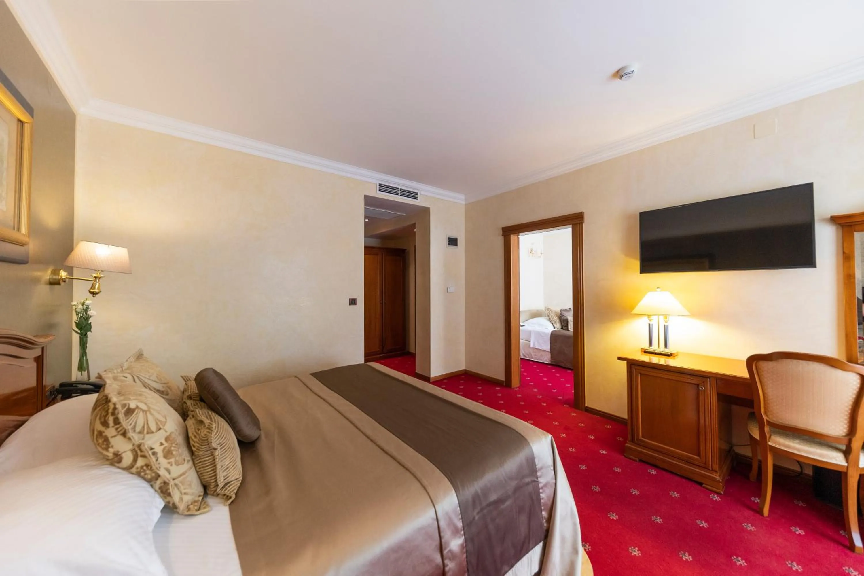 Bed in Hotel Niko