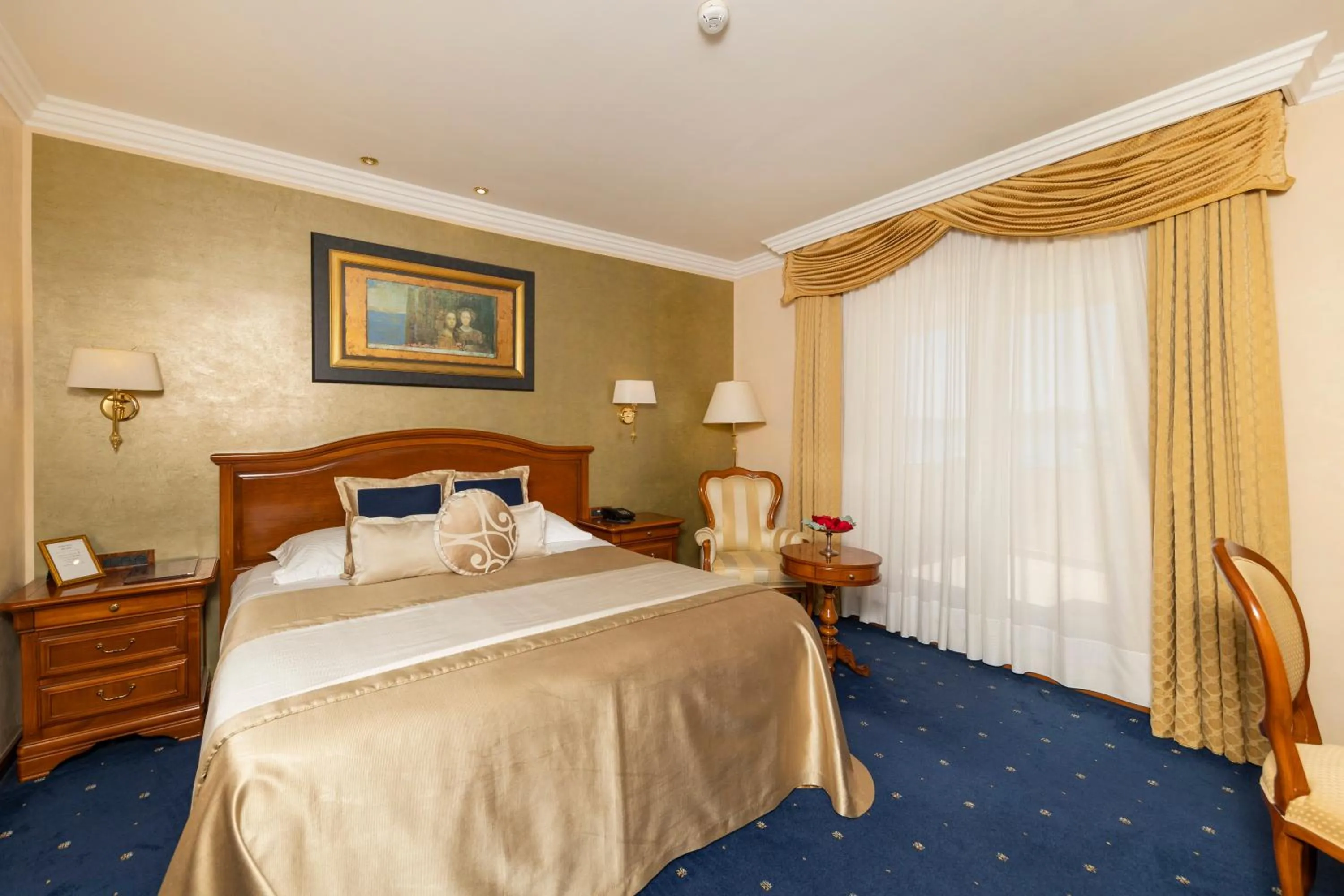 Bed in Hotel Niko