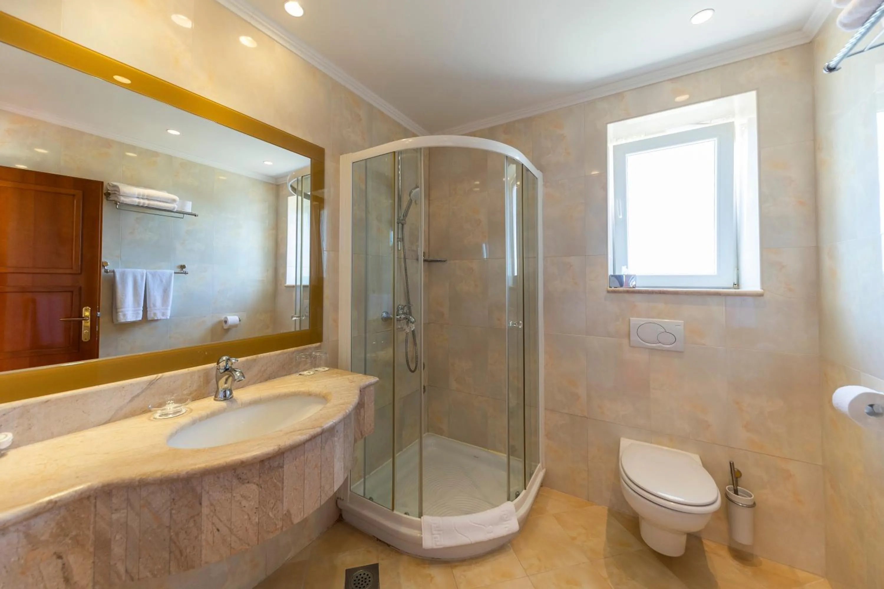 Bathroom in Hotel Niko