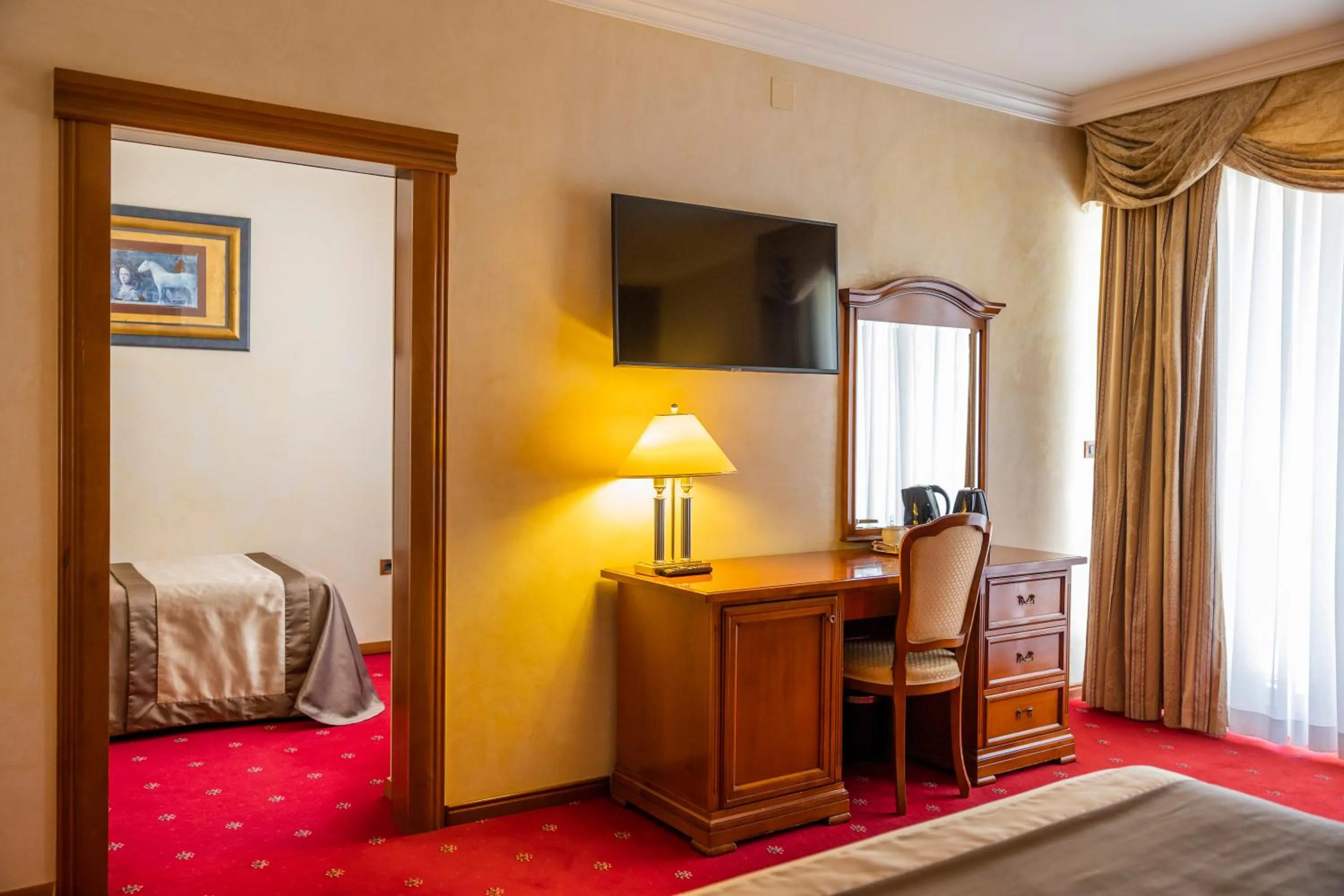 View (from property/room), Bed in Hotel Niko