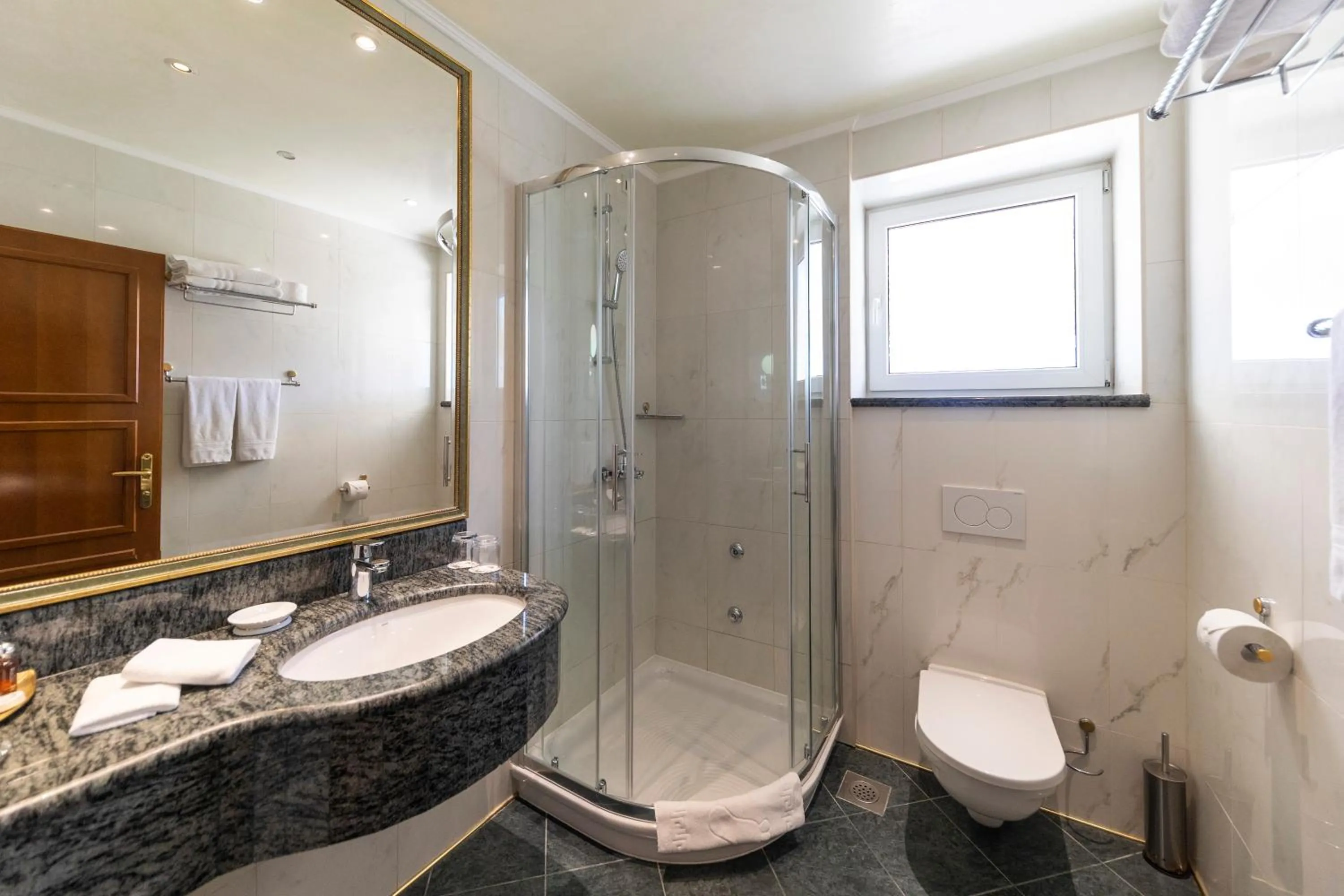 Bathroom in Hotel Niko