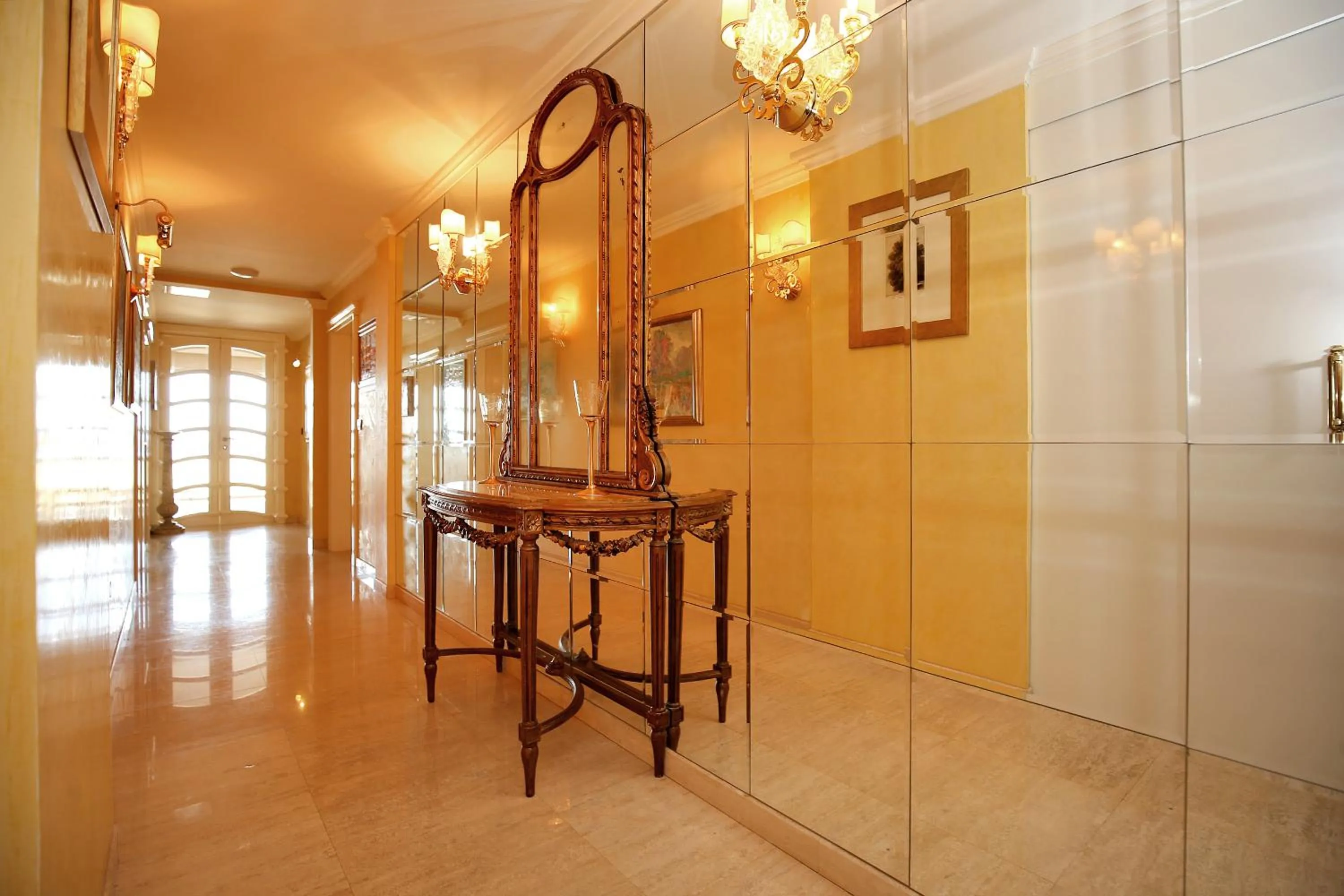 Area and facilities in Hotel Niko