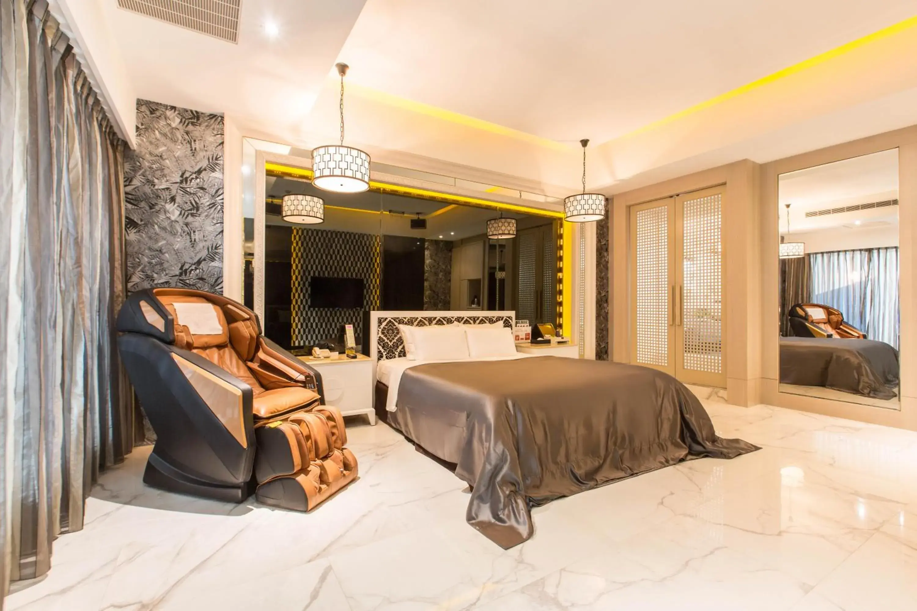 Photo of the whole room, Bed in Feng Cai Motel Photo of the whole room, Bed in Feng Cai Motel