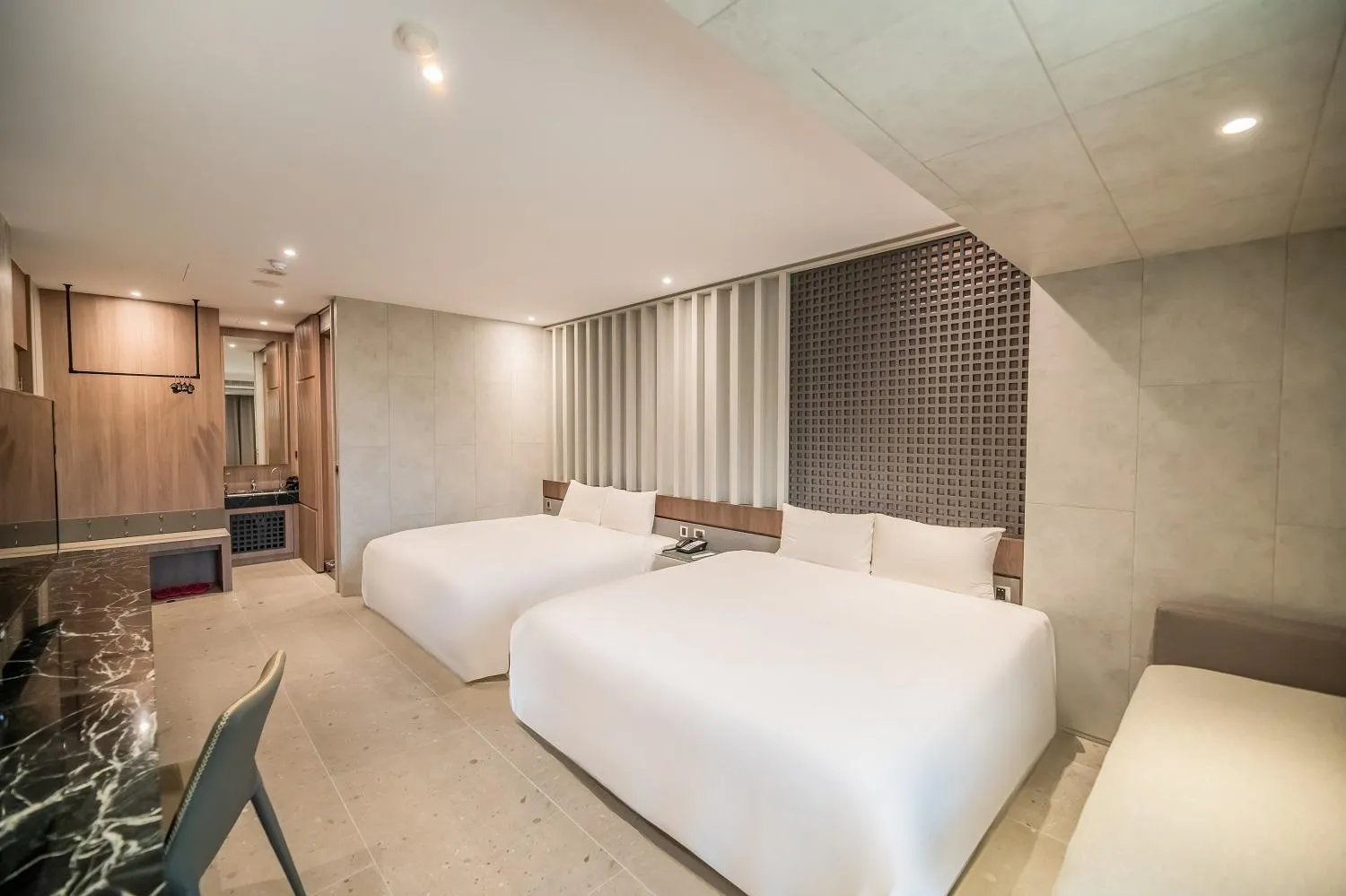 Photo of the whole room, Bed in Region Motel