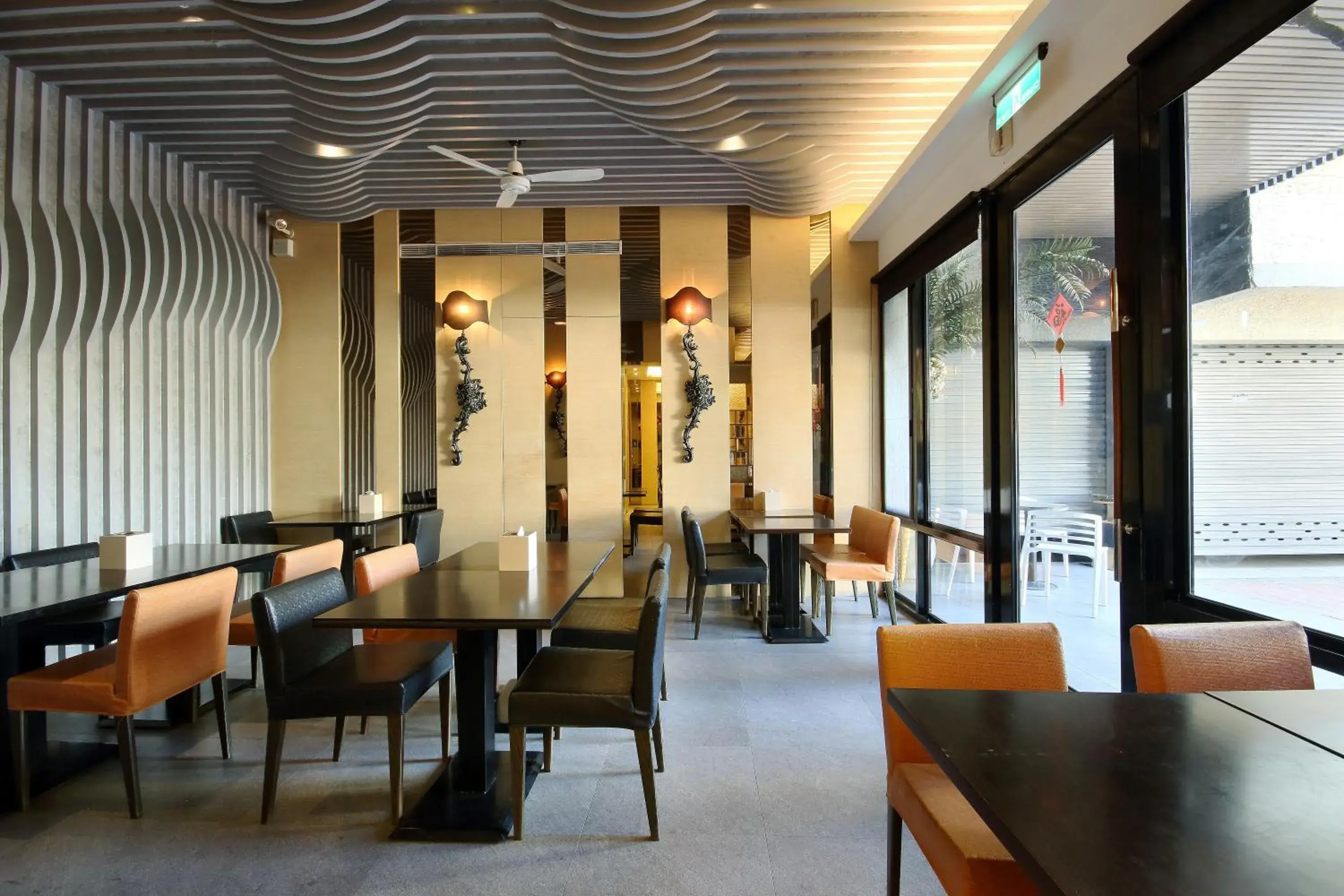 Restaurant/places to eat in Region Motel Restaurant/places to eat in Region Motel