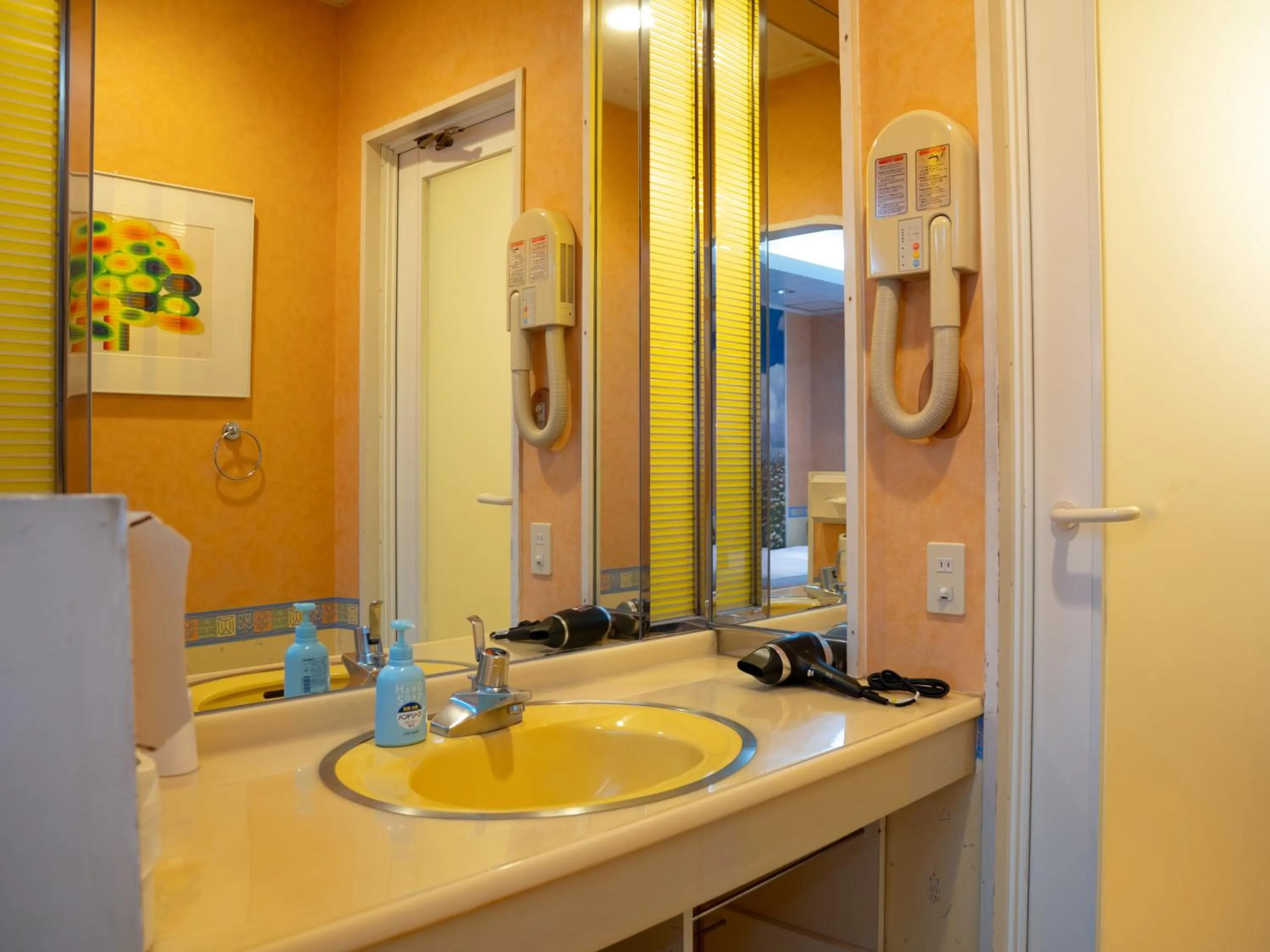 Bathroom in Farm Garden Hotel