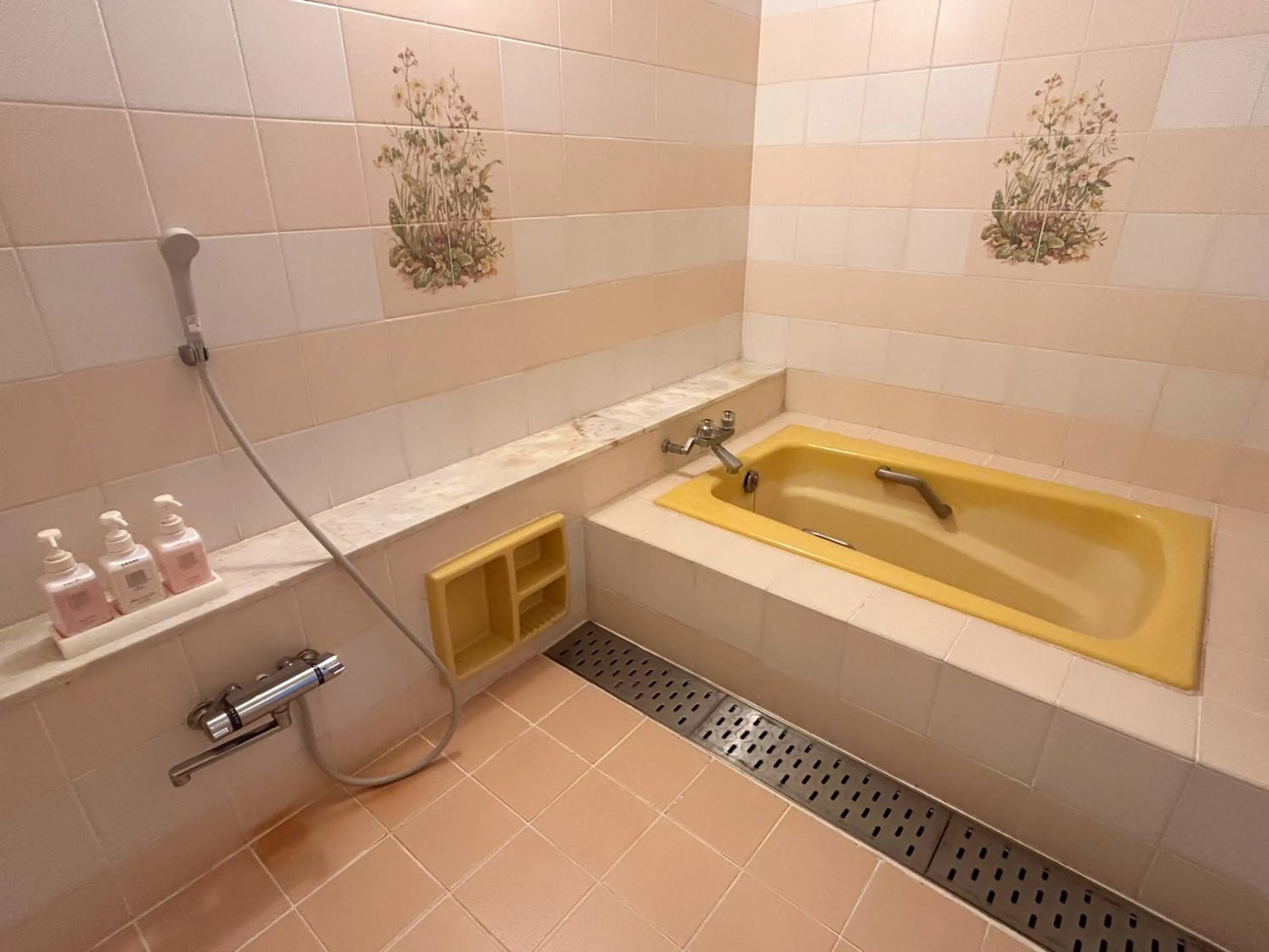 Bathroom in Farm Garden Hotel