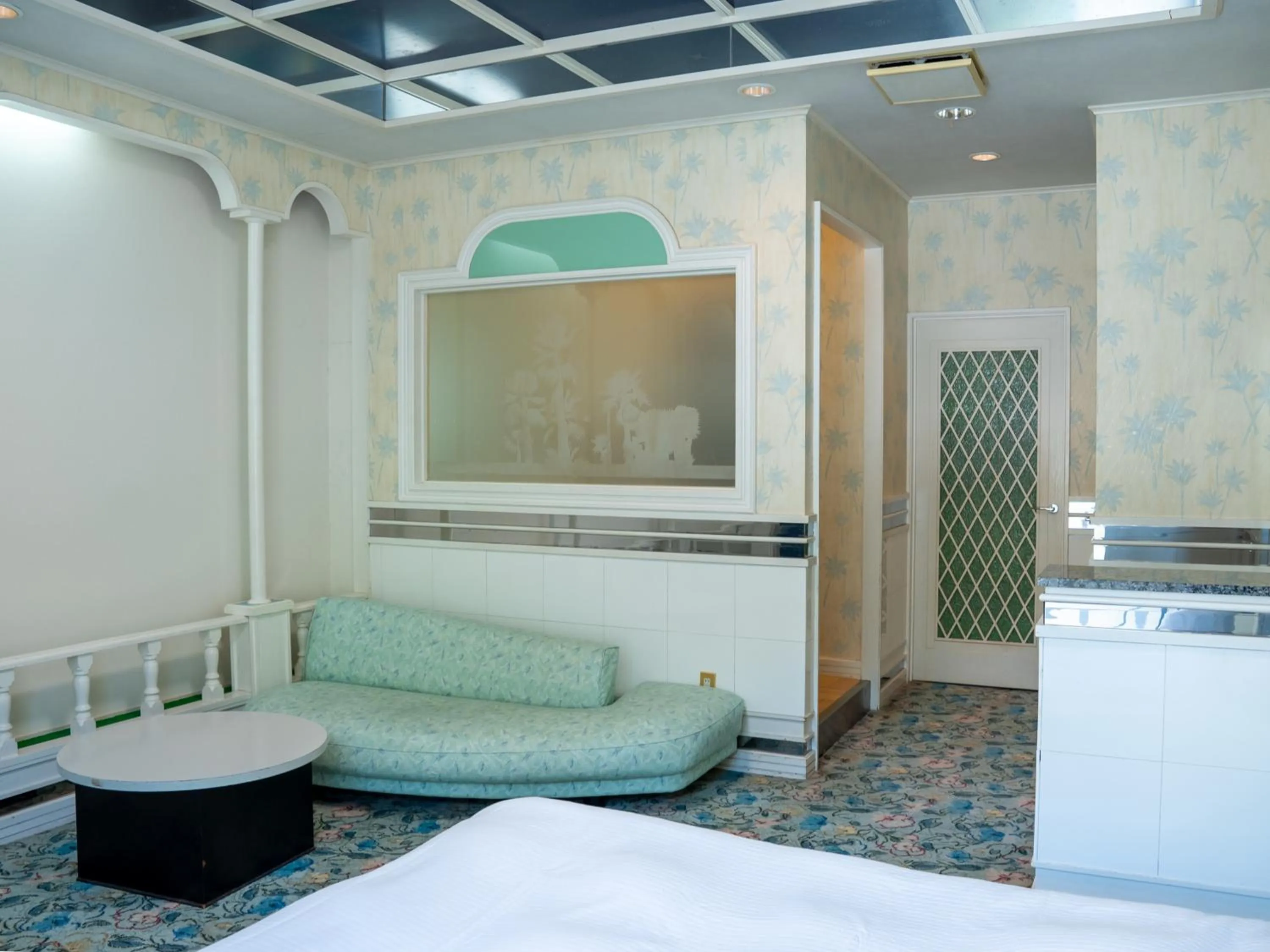 Bed in Farm Garden Hotel