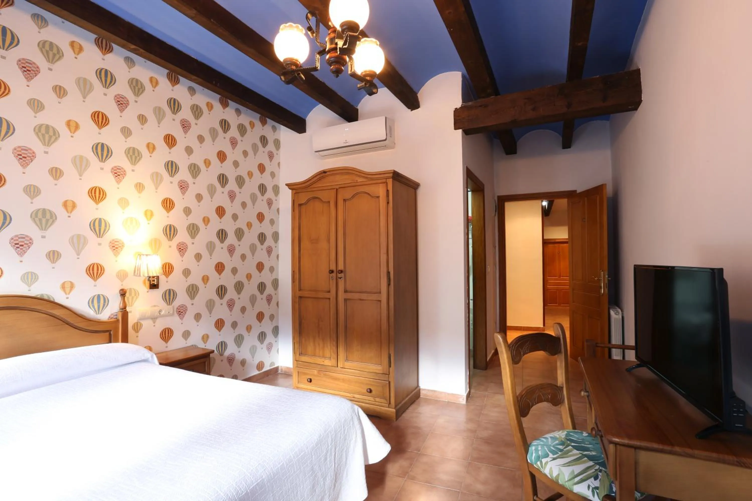 Bedroom, Bed in Hospedería Sádaba