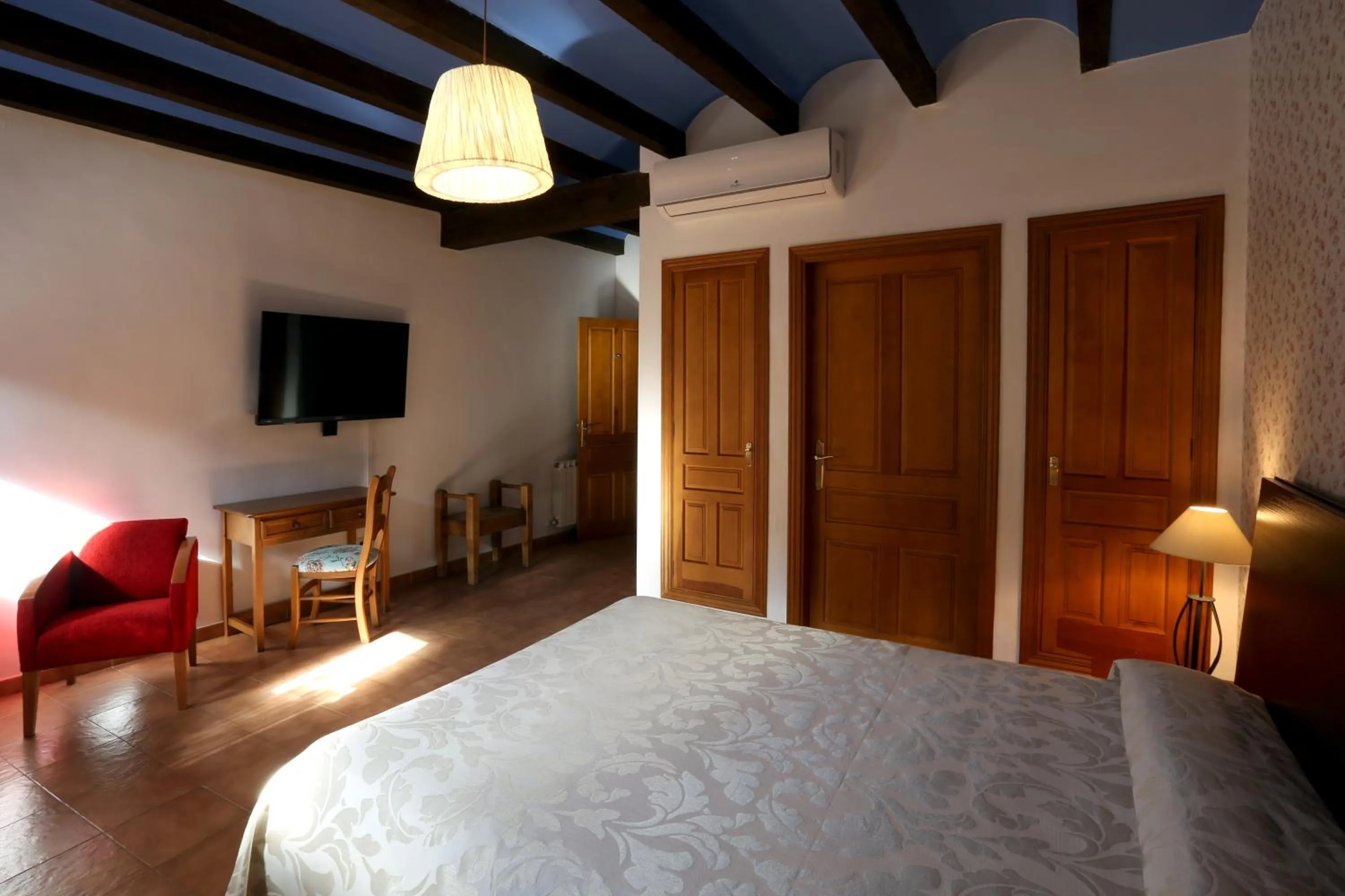 Bedroom, Bed in Hospedería Sádaba