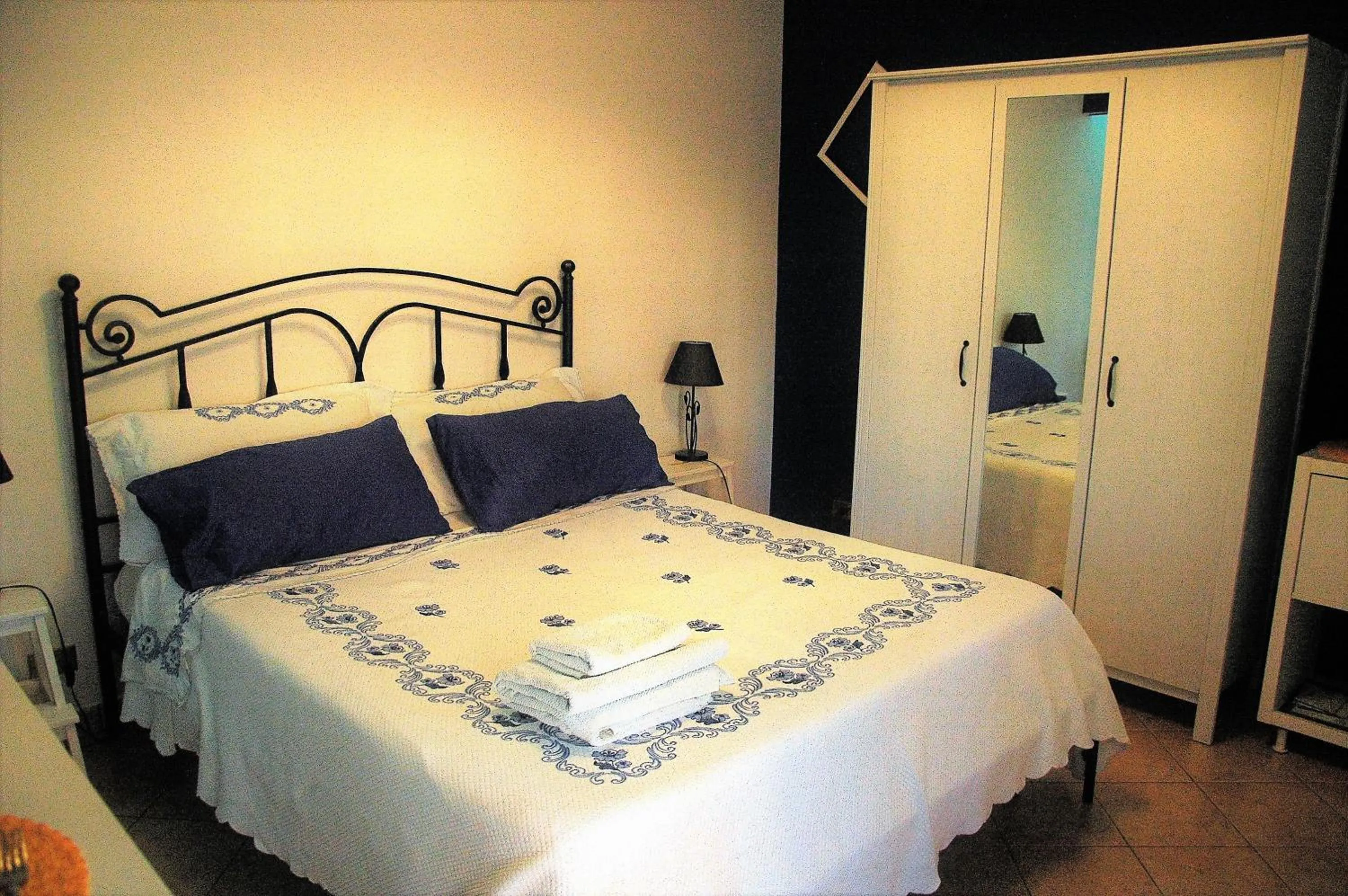Bed in Le Anfore