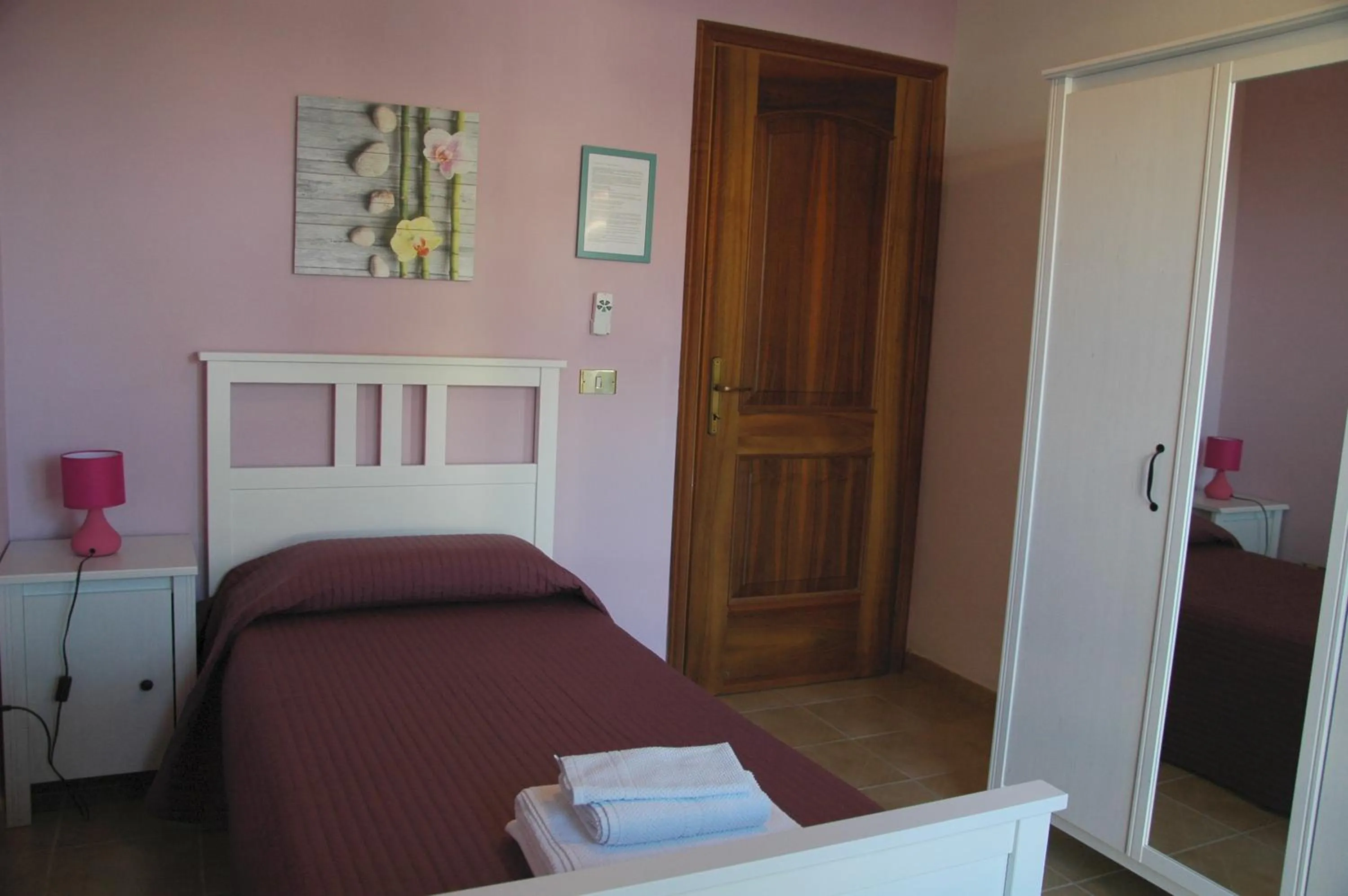 Bedroom, Bed in Le Anfore