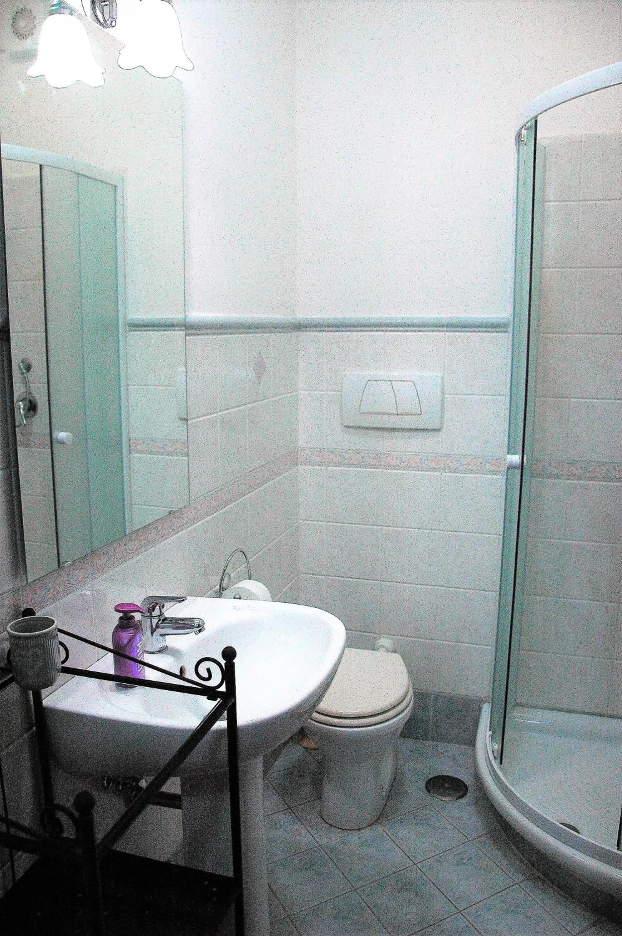 Bathroom in Le Anfore