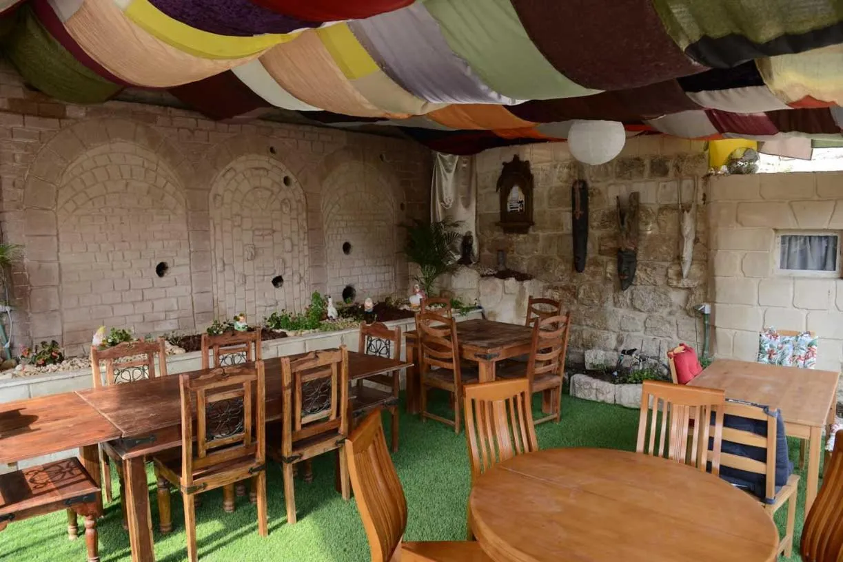Food and drinks in Mensa Christi Guesthouse