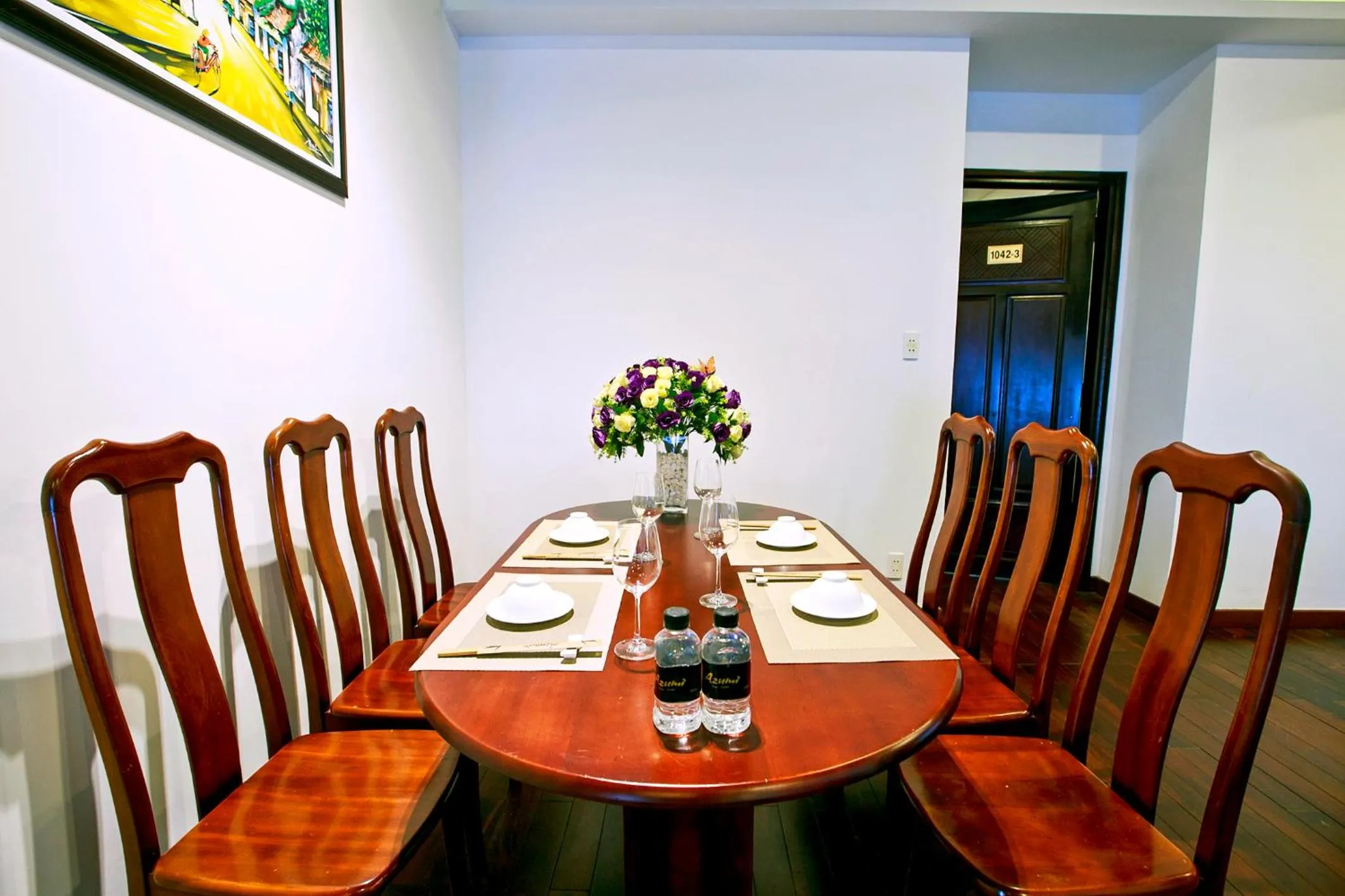 Seating area in Azumi