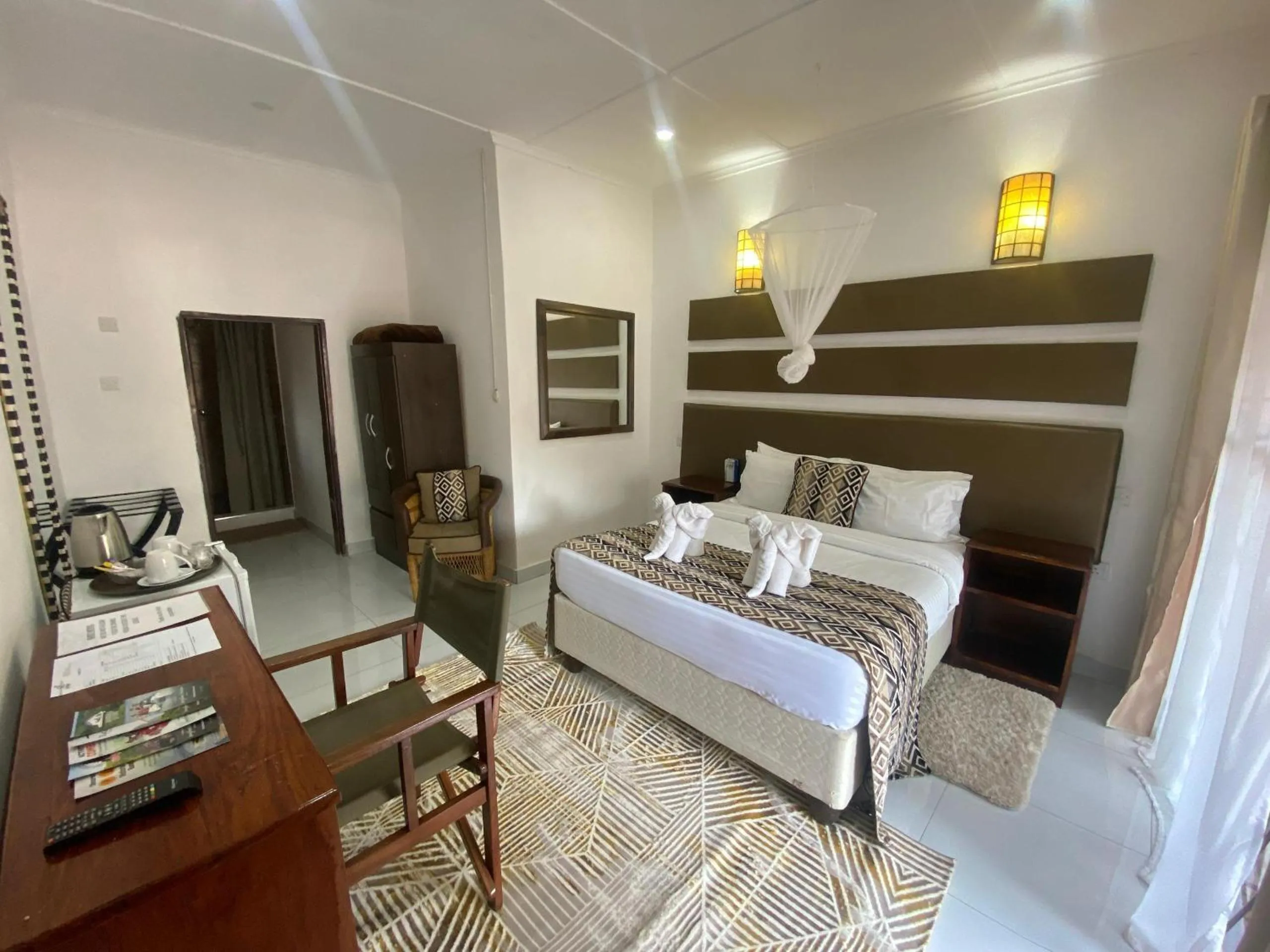 Photo of the whole room, Bed in Ngoma Zanga Lodge