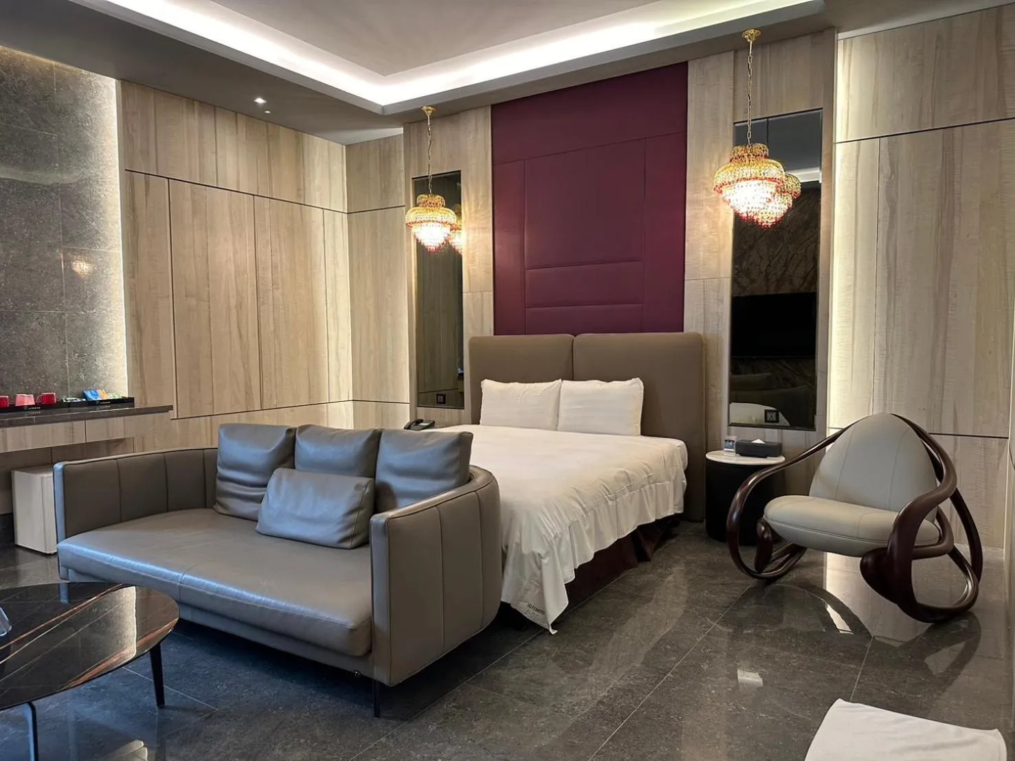 Photo of the whole room in Ease Motel