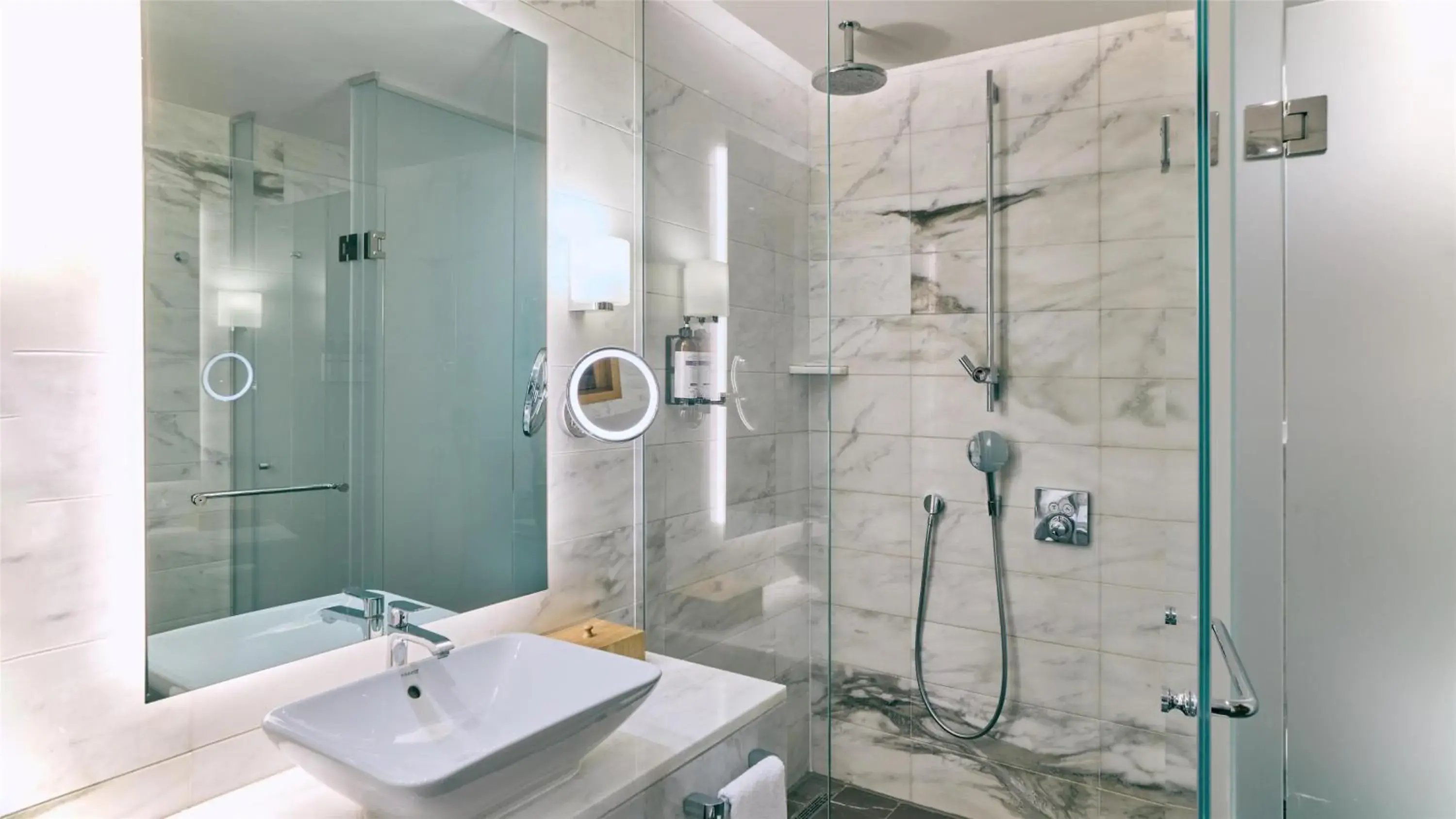 Bathroom in Hyatt Regency Tashkent Bathroom in Hyatt Regency Tashkent