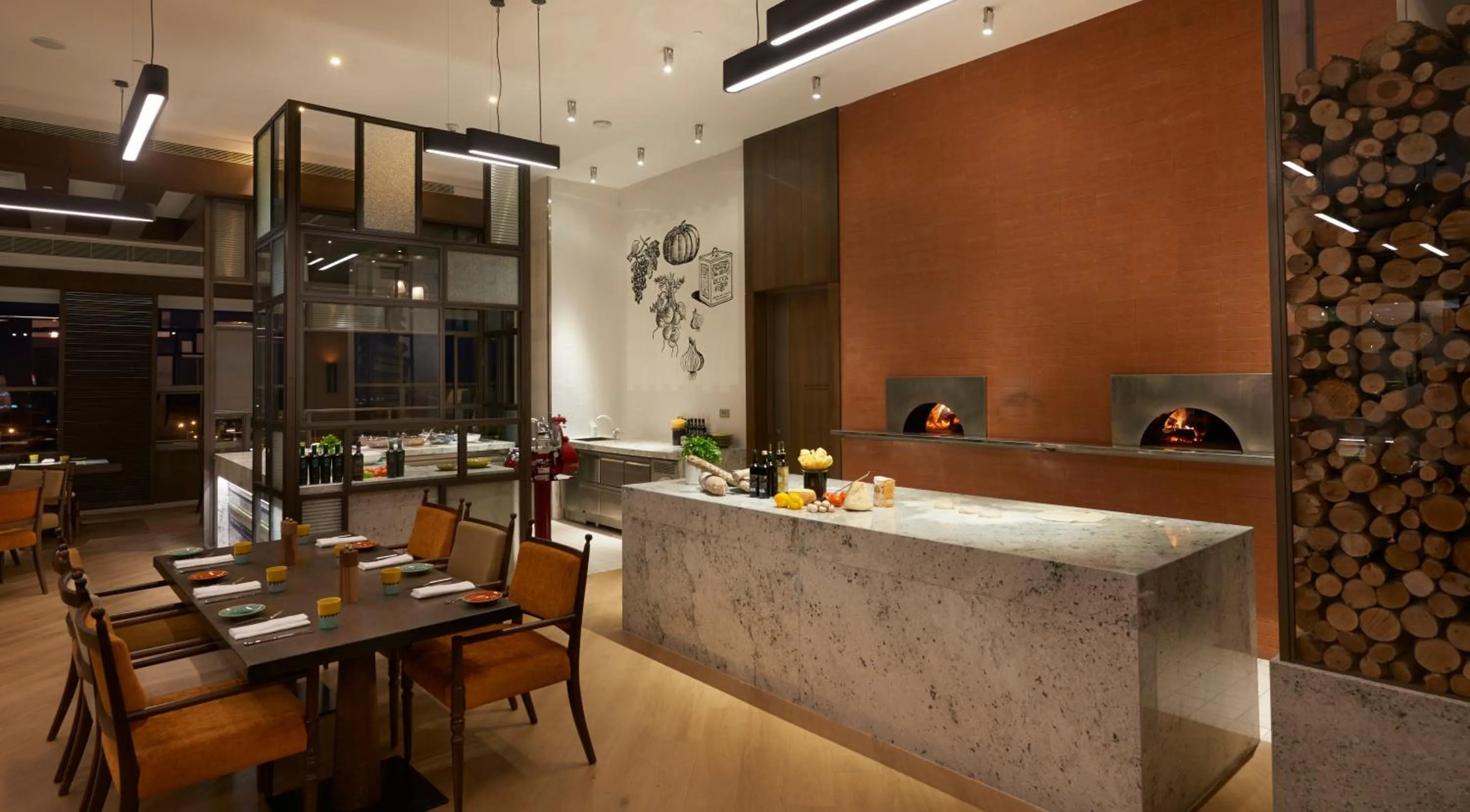 Restaurant/places to eat in Hyatt Regency Tashkent