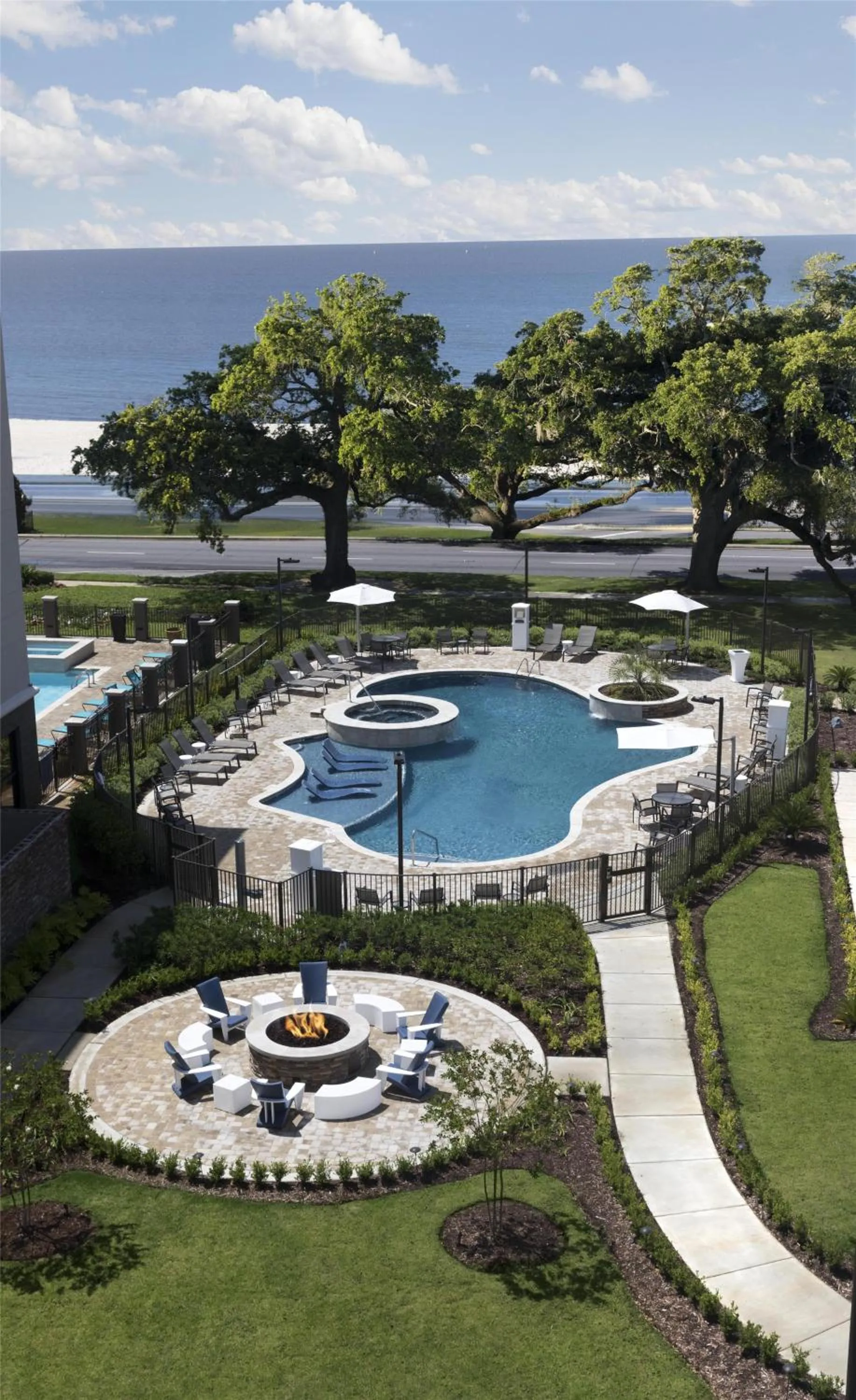 Swimming pool in Hyatt Place Biloxi