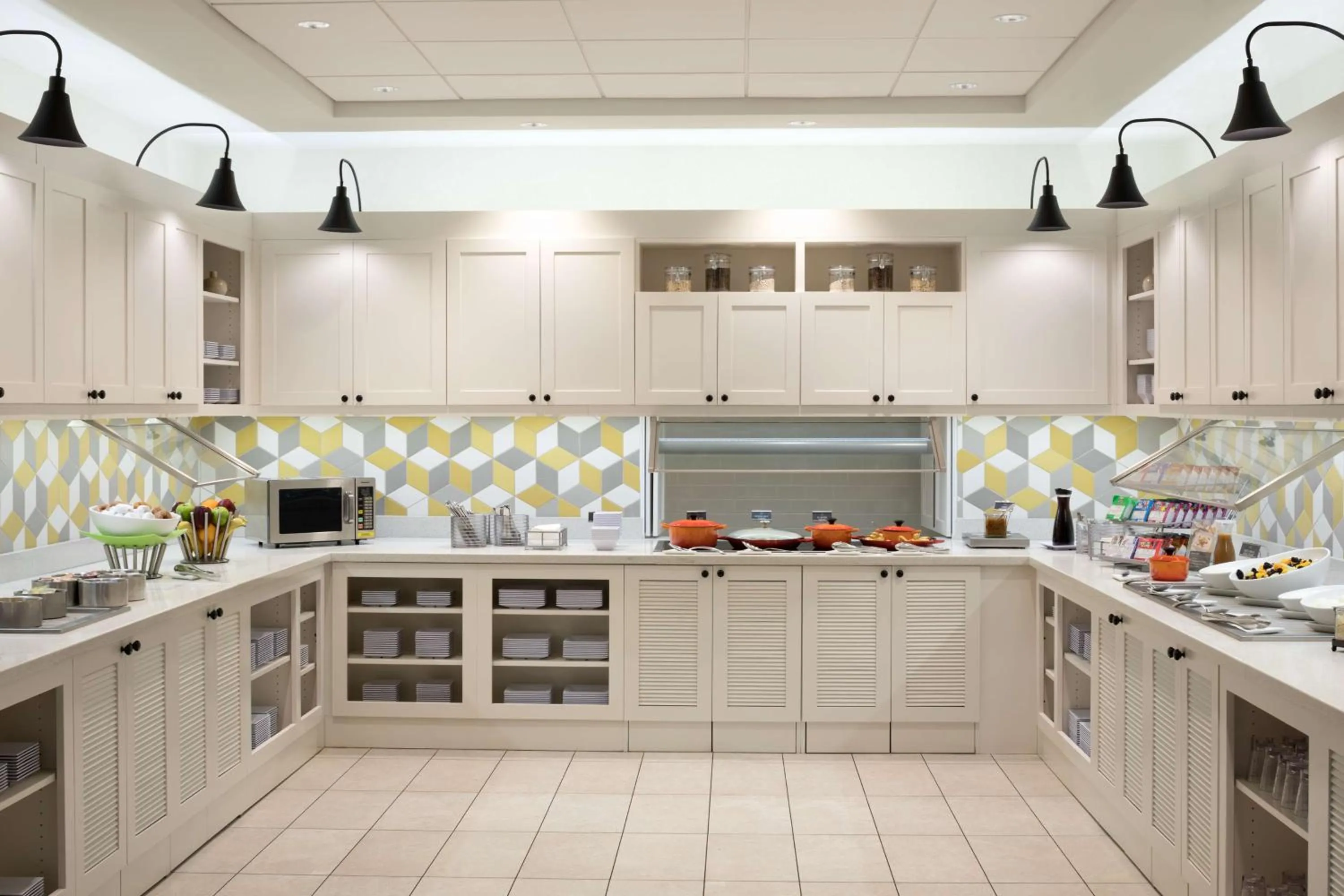 Restaurant/places to eat in Hyatt Place Biloxi