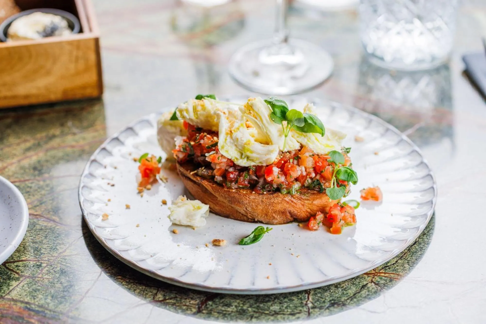 Restaurant/places to eat in V Spa & Conference Hotel