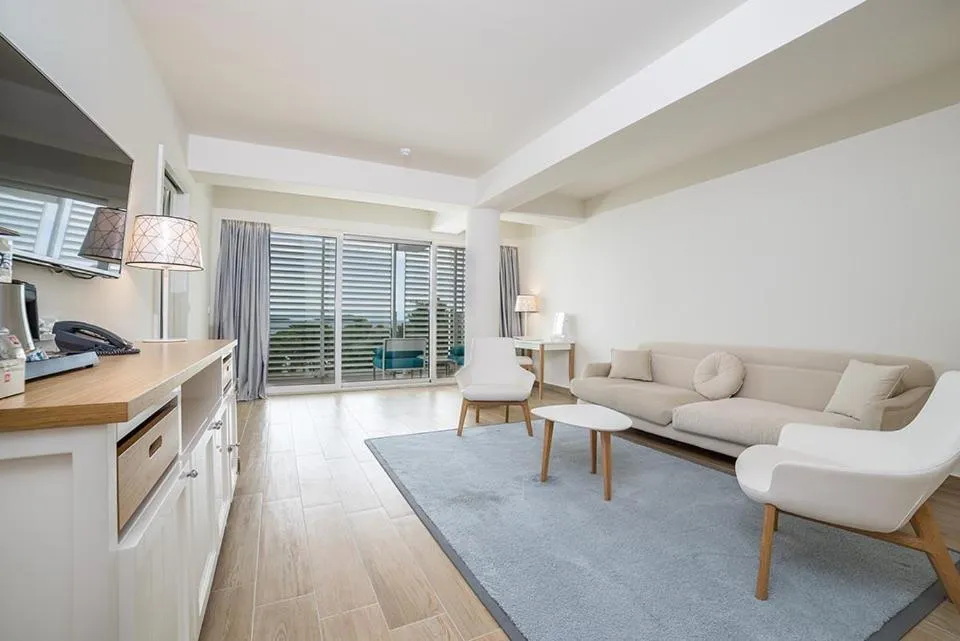 Living room in Amadria Park Beach Hotel Jure