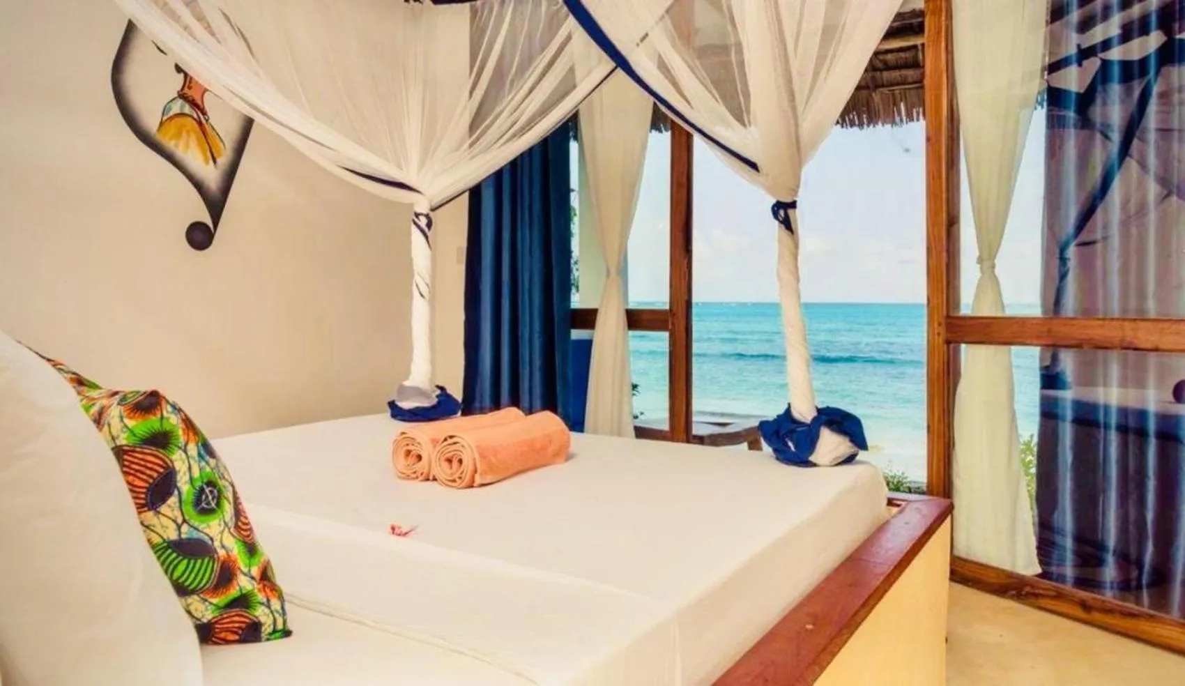 Photo of the whole room, Bed in Mnana Beach Bungalows