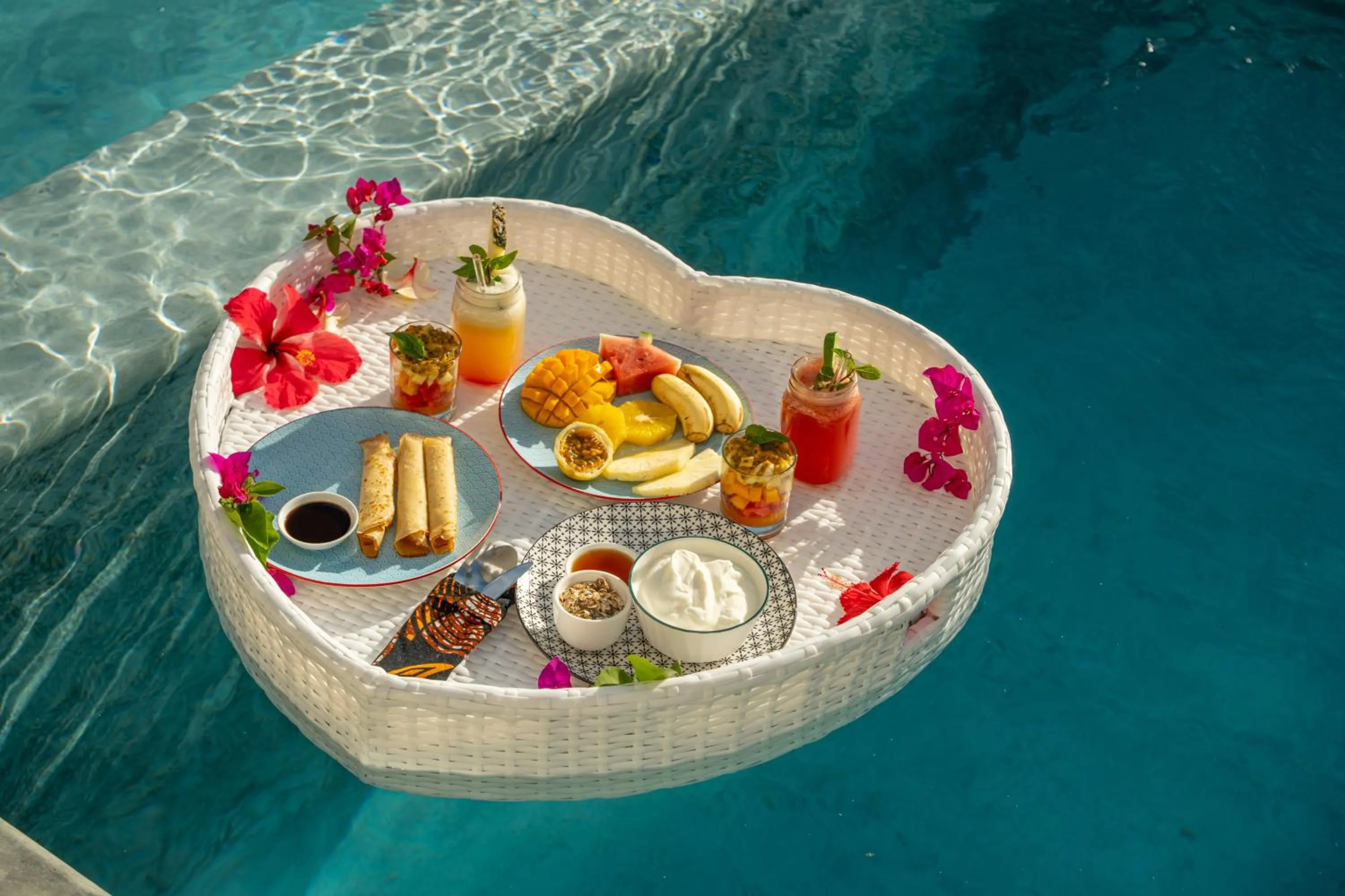 Food in Mnana Beach Bungalows