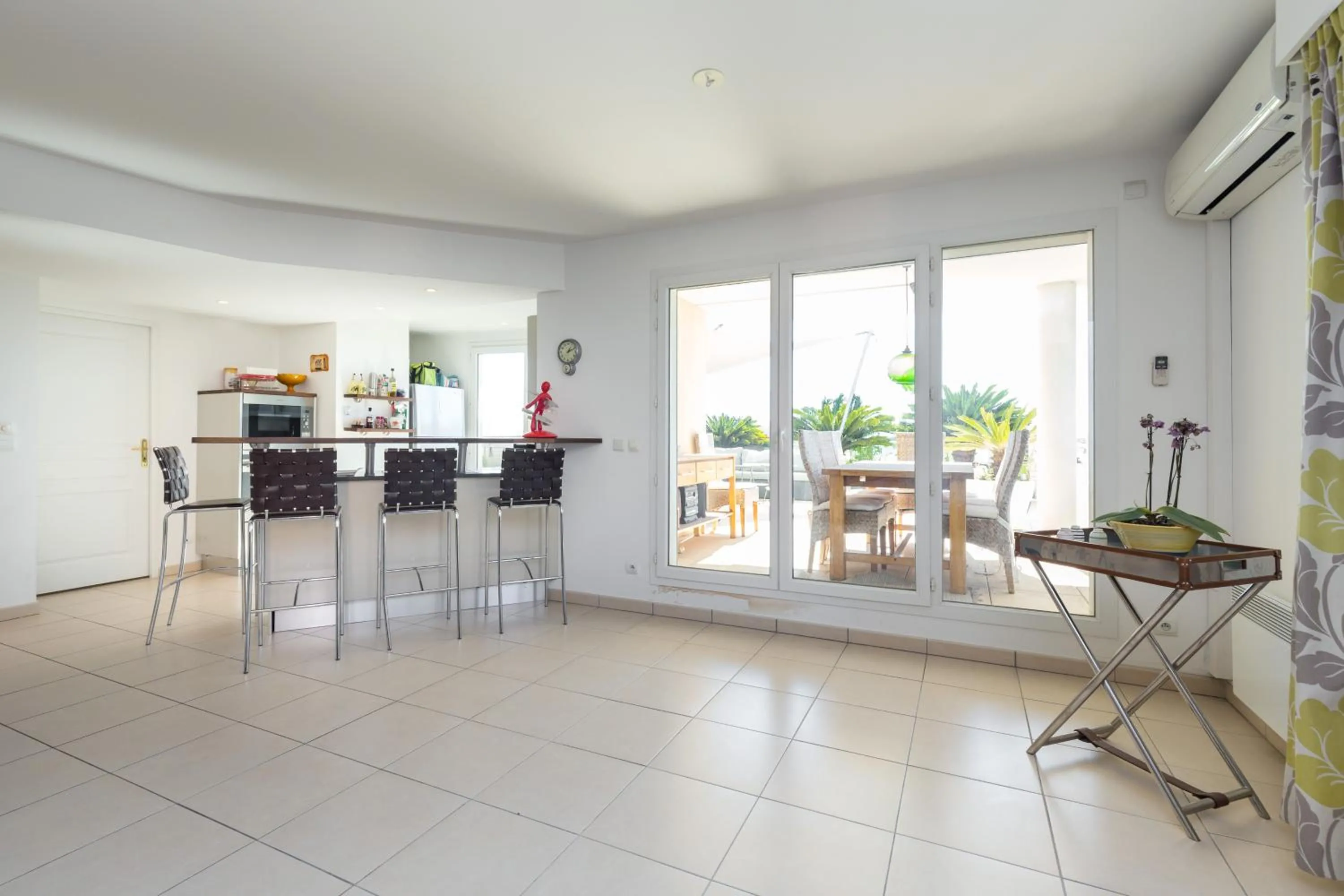 Balcony/Terrace in Superb penthouse in centre of Cannes Stunning views air-conditioning internet Near the Palais 532