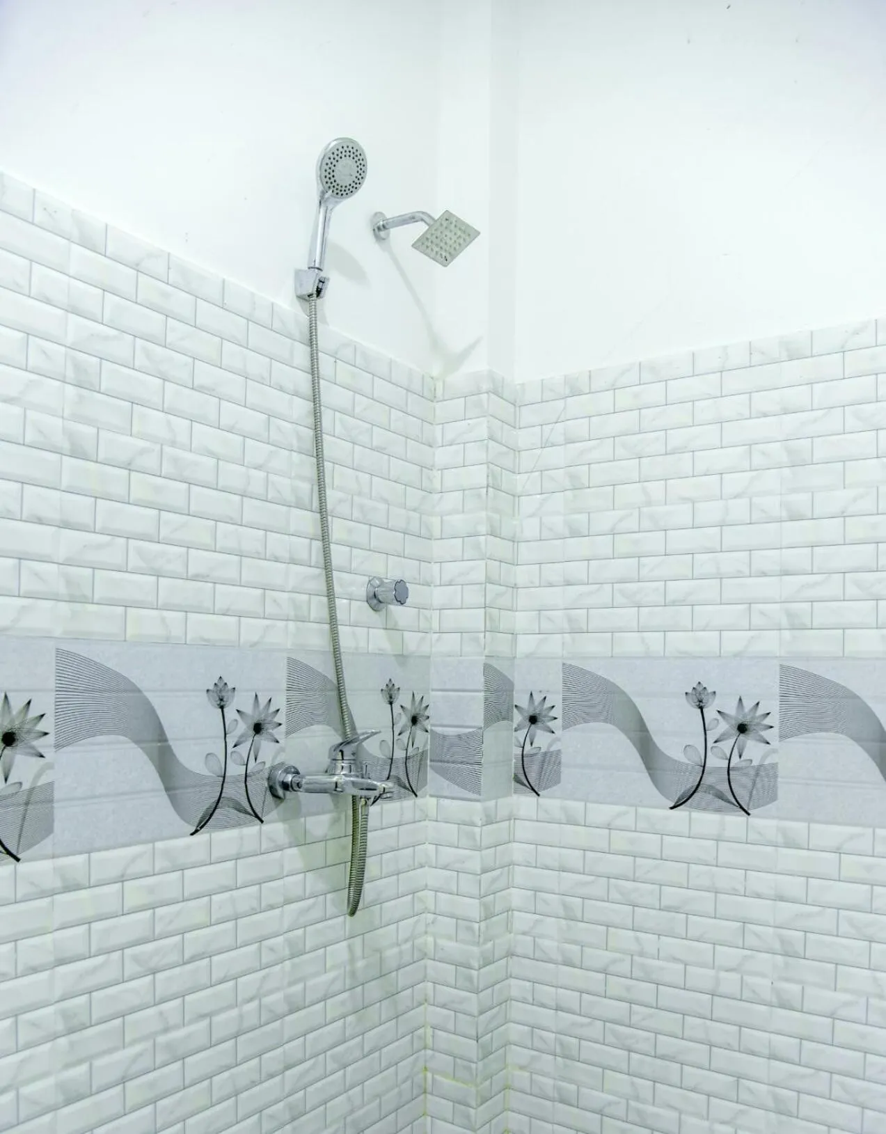 Shower in Paddy Field View Resort