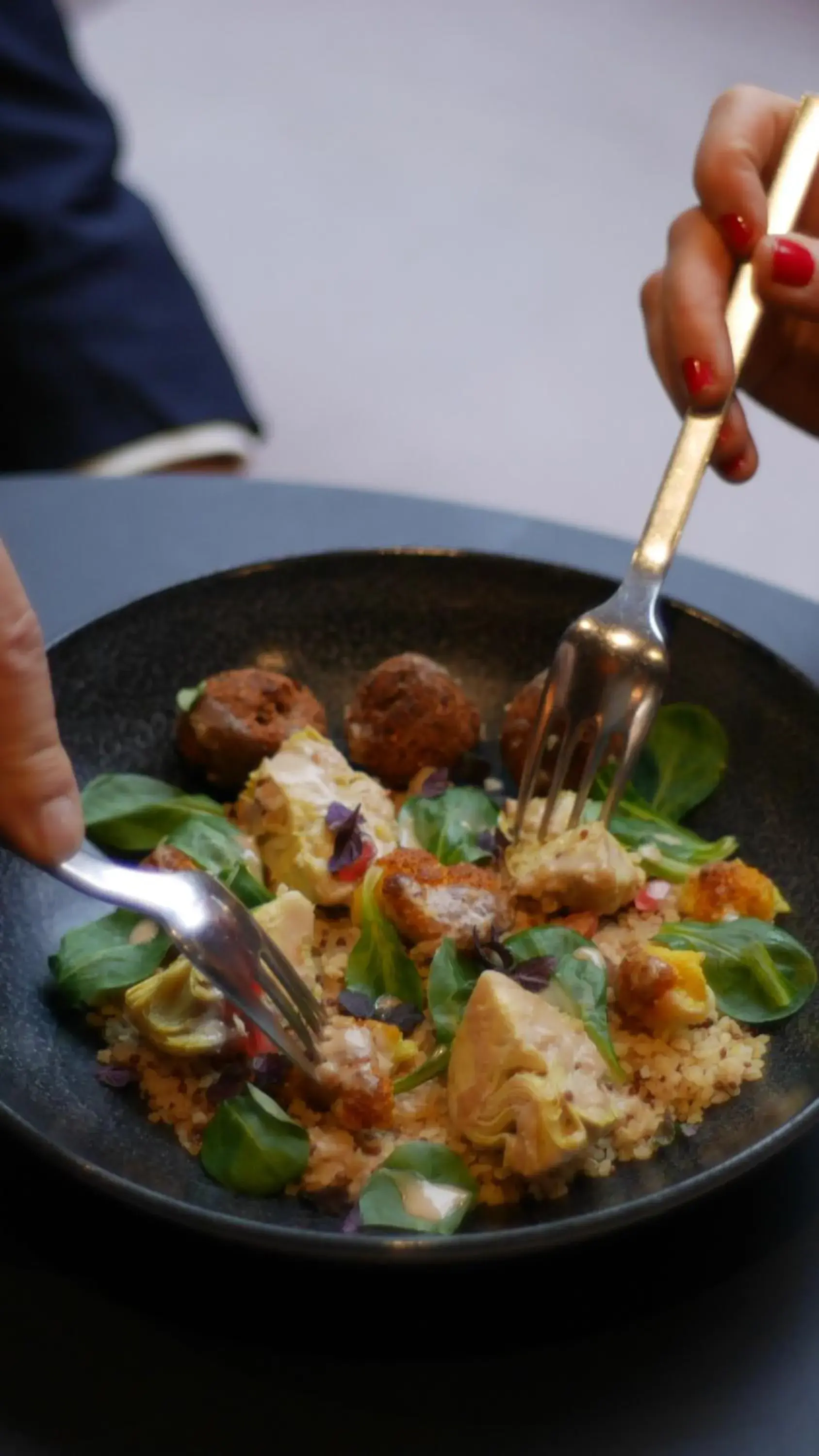 Restaurant/places to eat in TRIBE Paris Batignolles Restaurant/places to eat in TRIBE Paris Batignolles