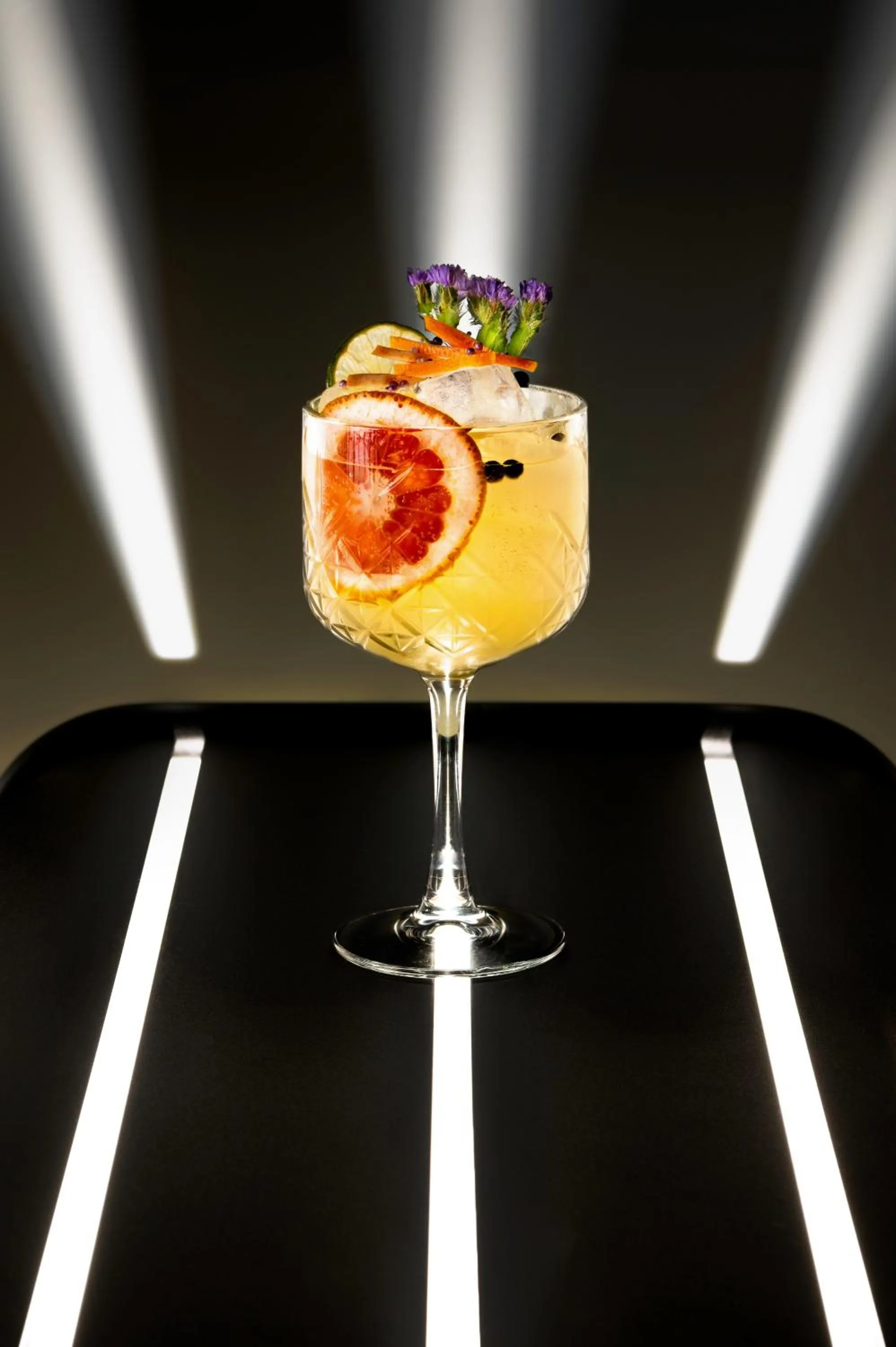 Lounge or bar in TRIBE Paris Batignolles