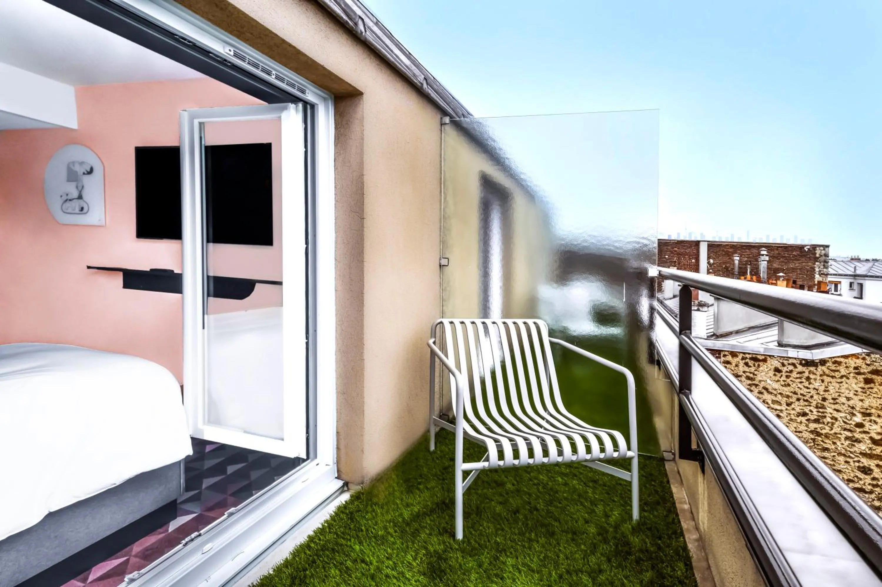 View (from property/room) in TRIBE Paris Batignolles