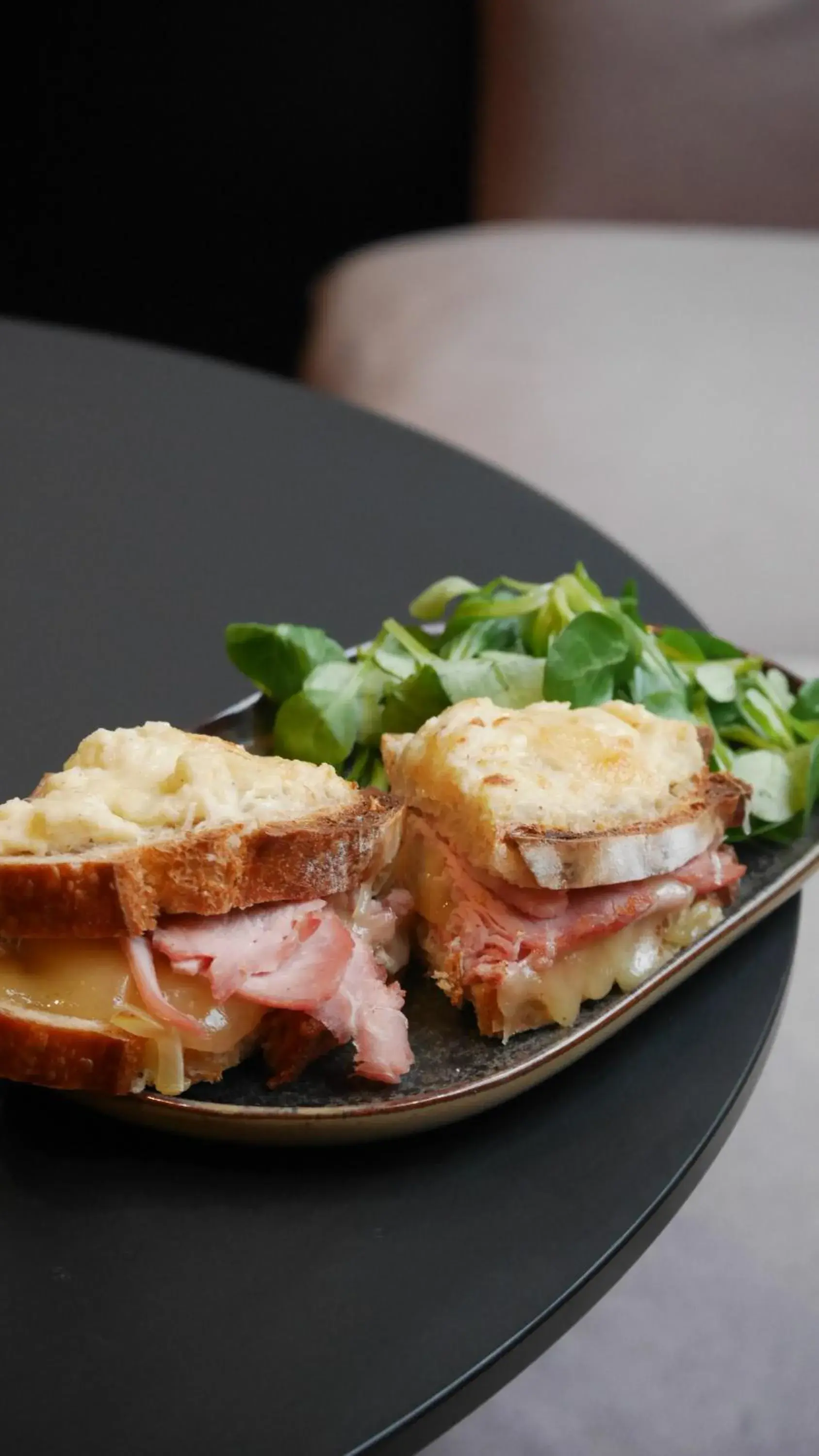 Restaurant/places to eat in TRIBE Paris Batignolles Restaurant/places to eat in TRIBE Paris Batignolles