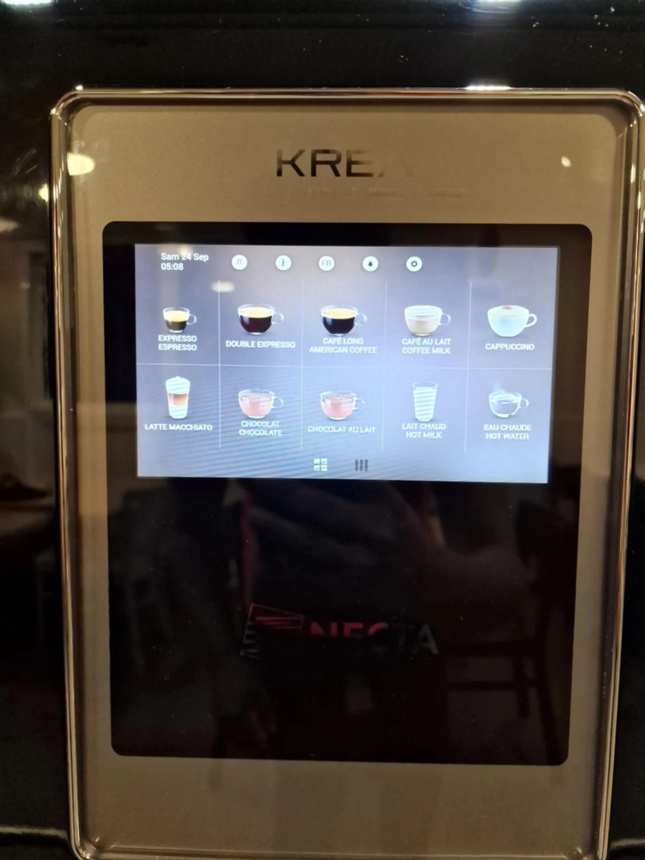 Breakfast in B&B HOTEL Corbeil-Essonnes