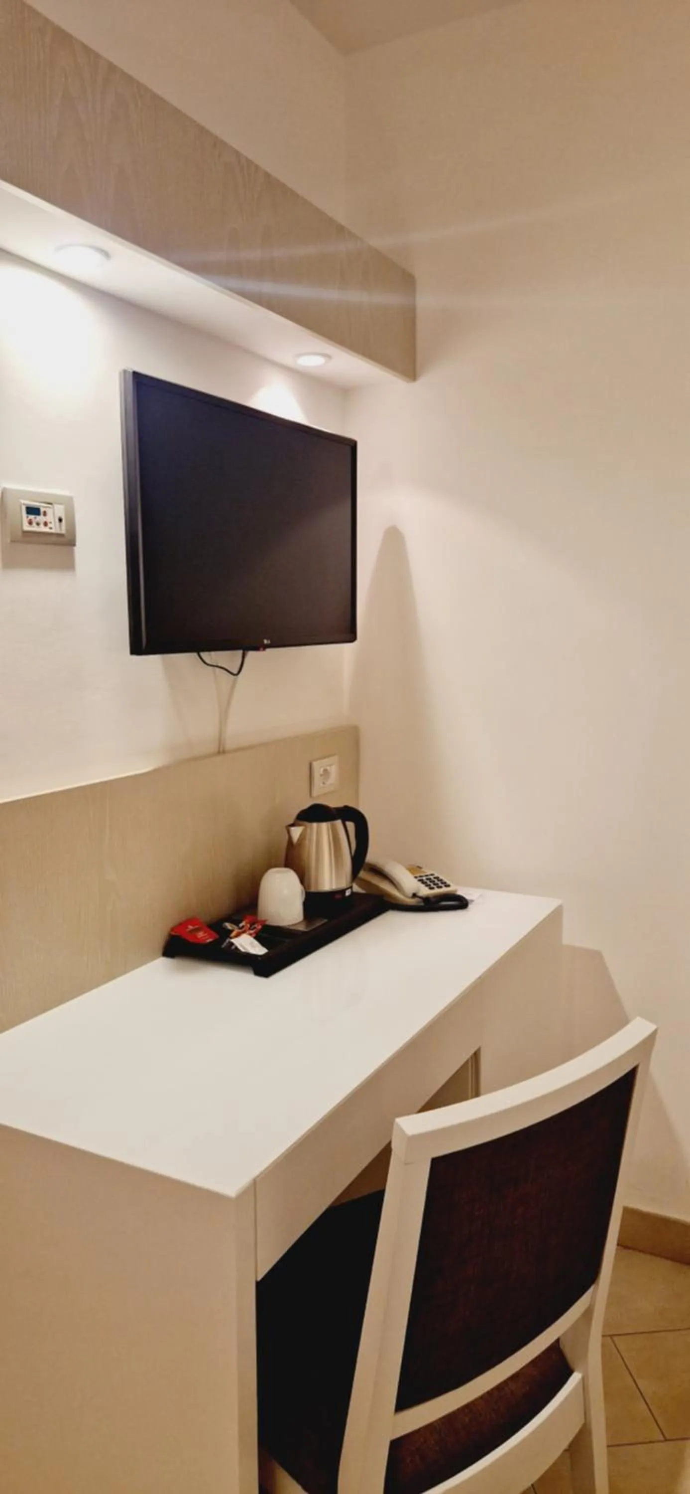 Bedroom in Hotel Giosue' a mare Sorrento