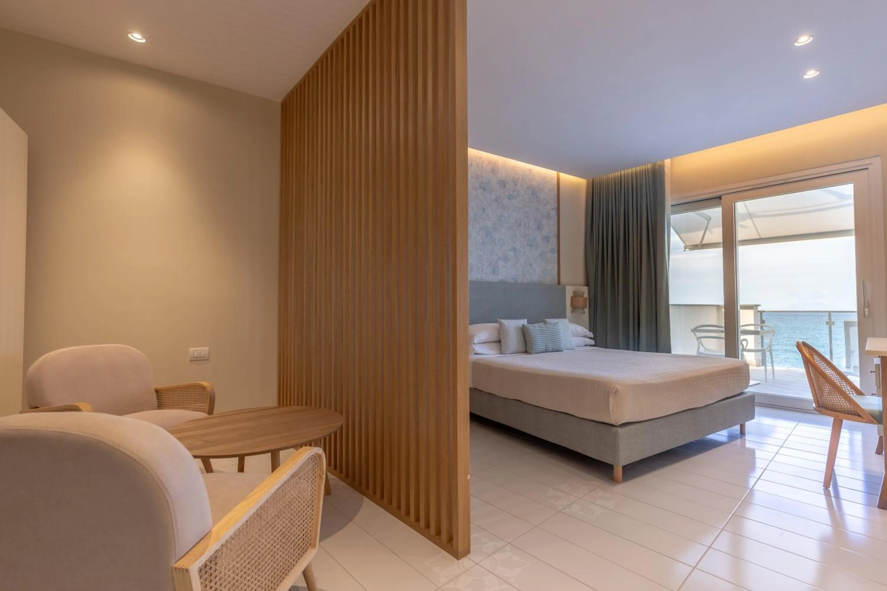 Bedroom, Bed in Hotel Giosue' a mare Sorrento