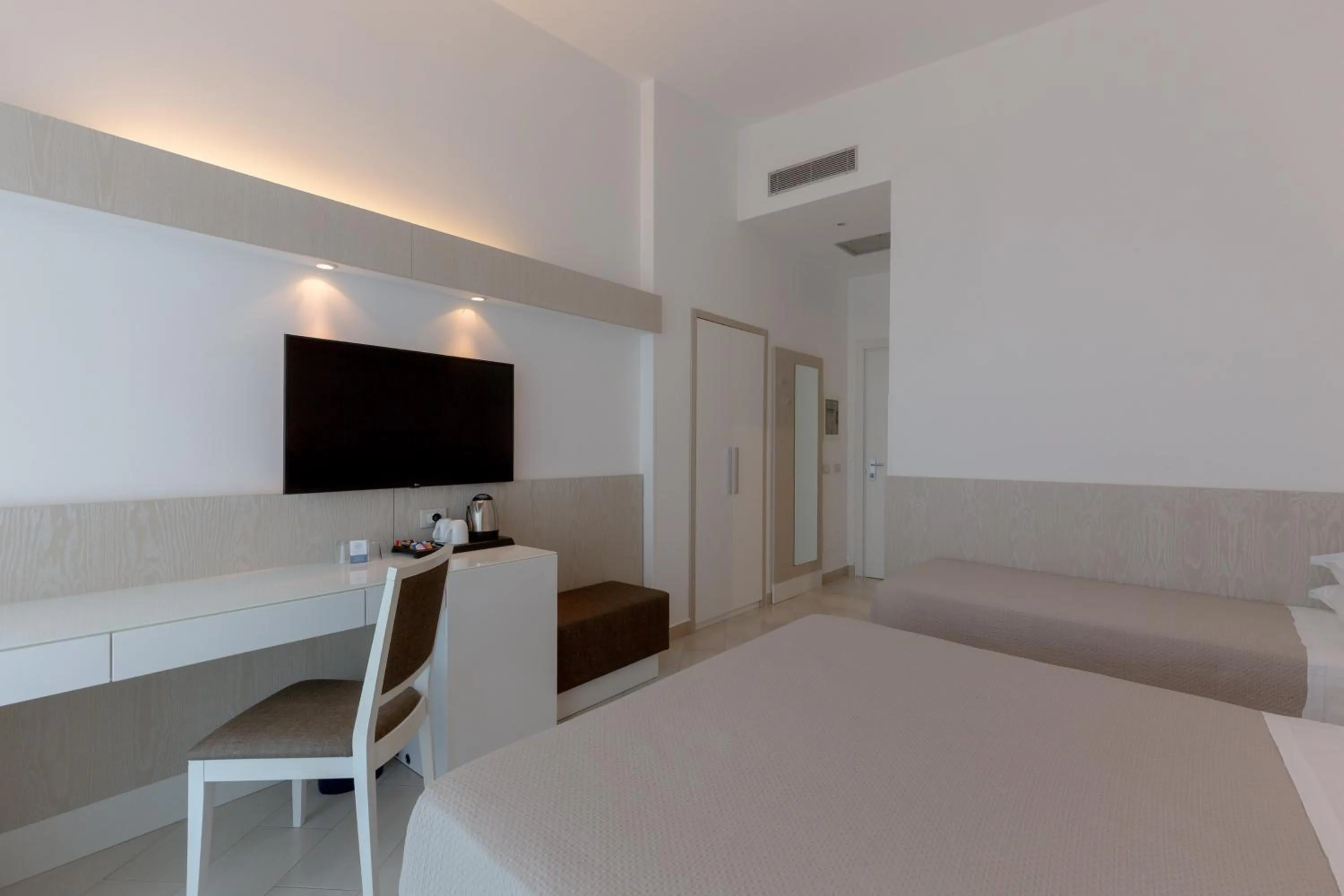 Bedroom, Bed in Hotel Giosue' a mare Sorrento