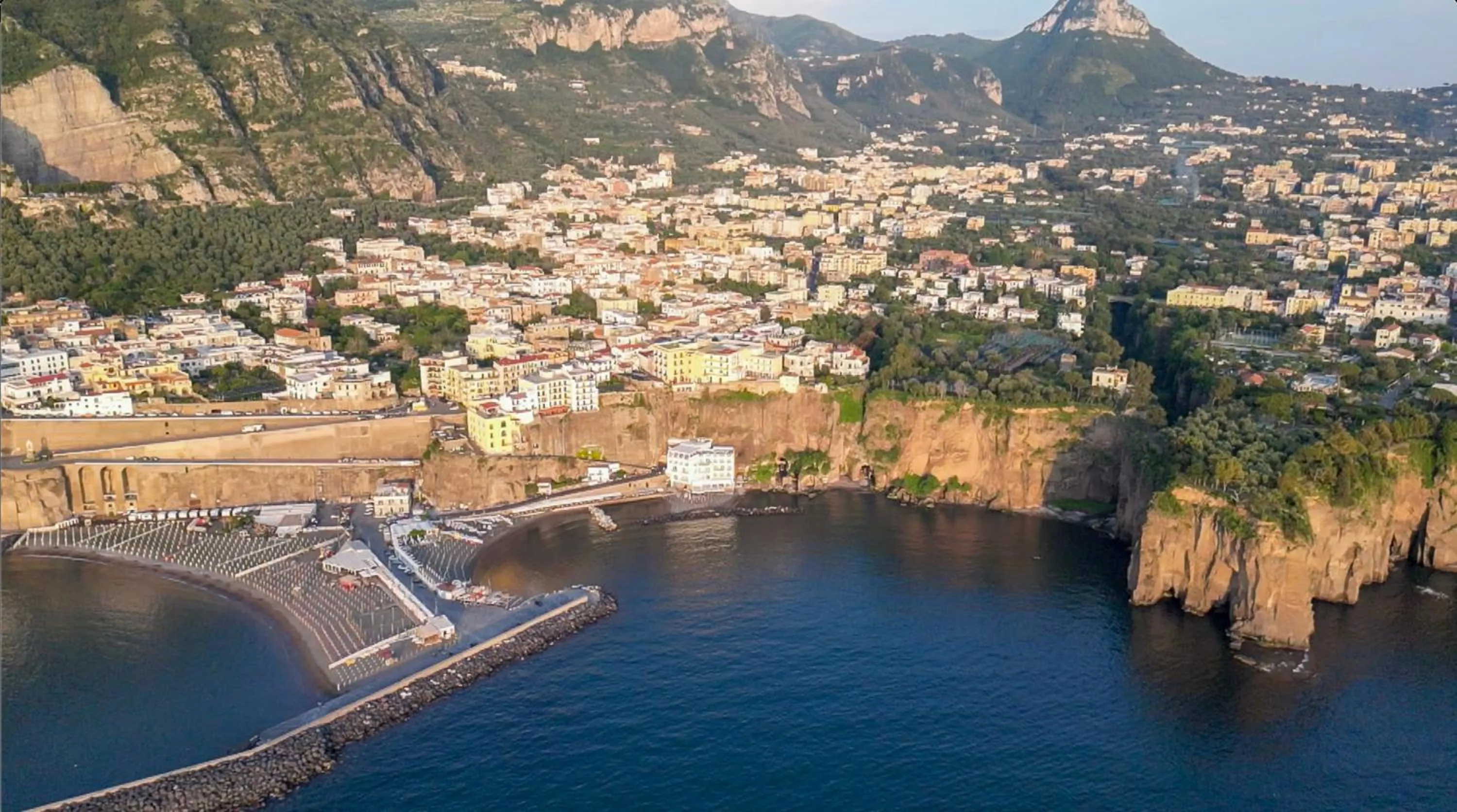 Property building in Hotel Giosue' a mare Sorrento