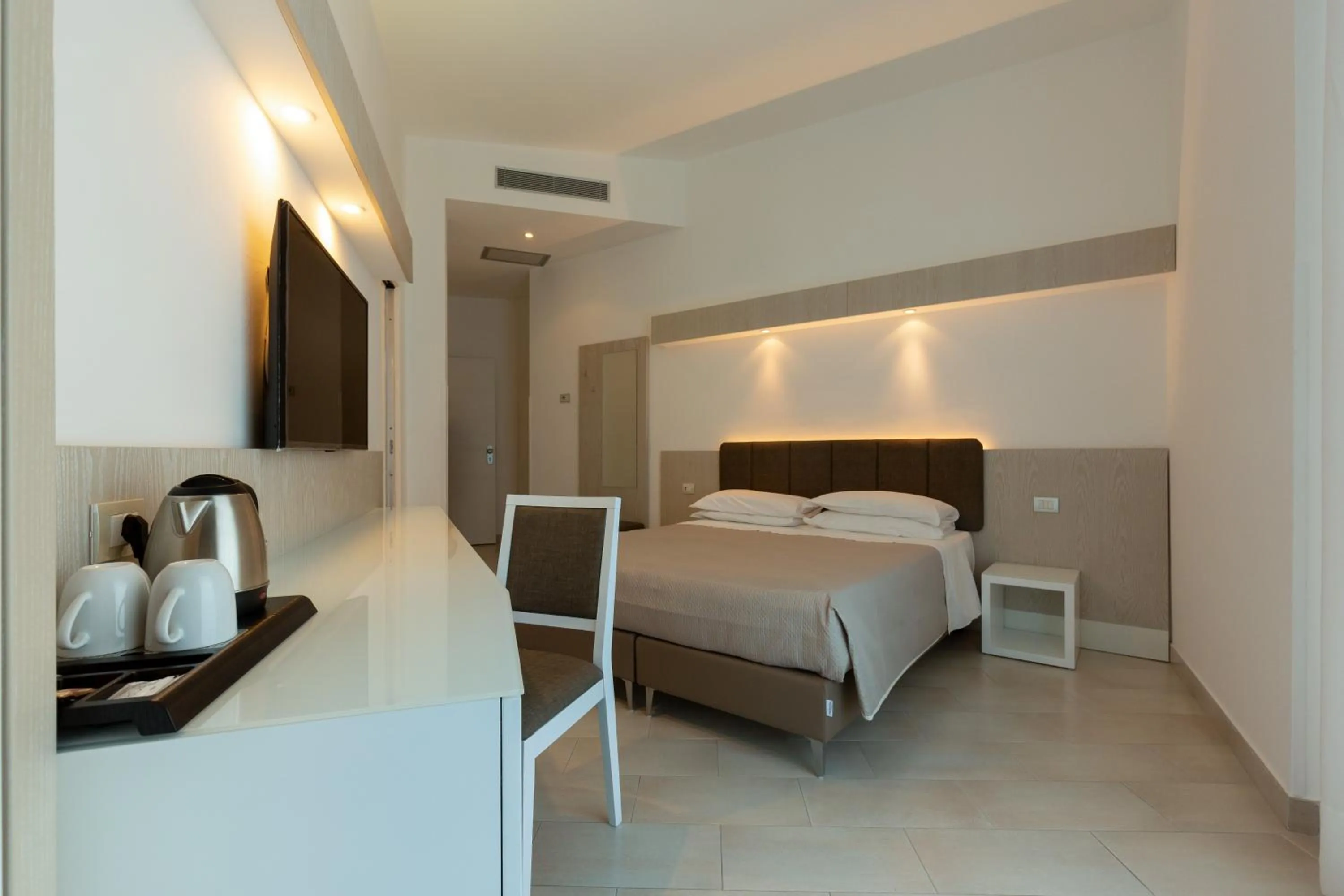Bedroom, Bed in Hotel Giosue' a mare Sorrento