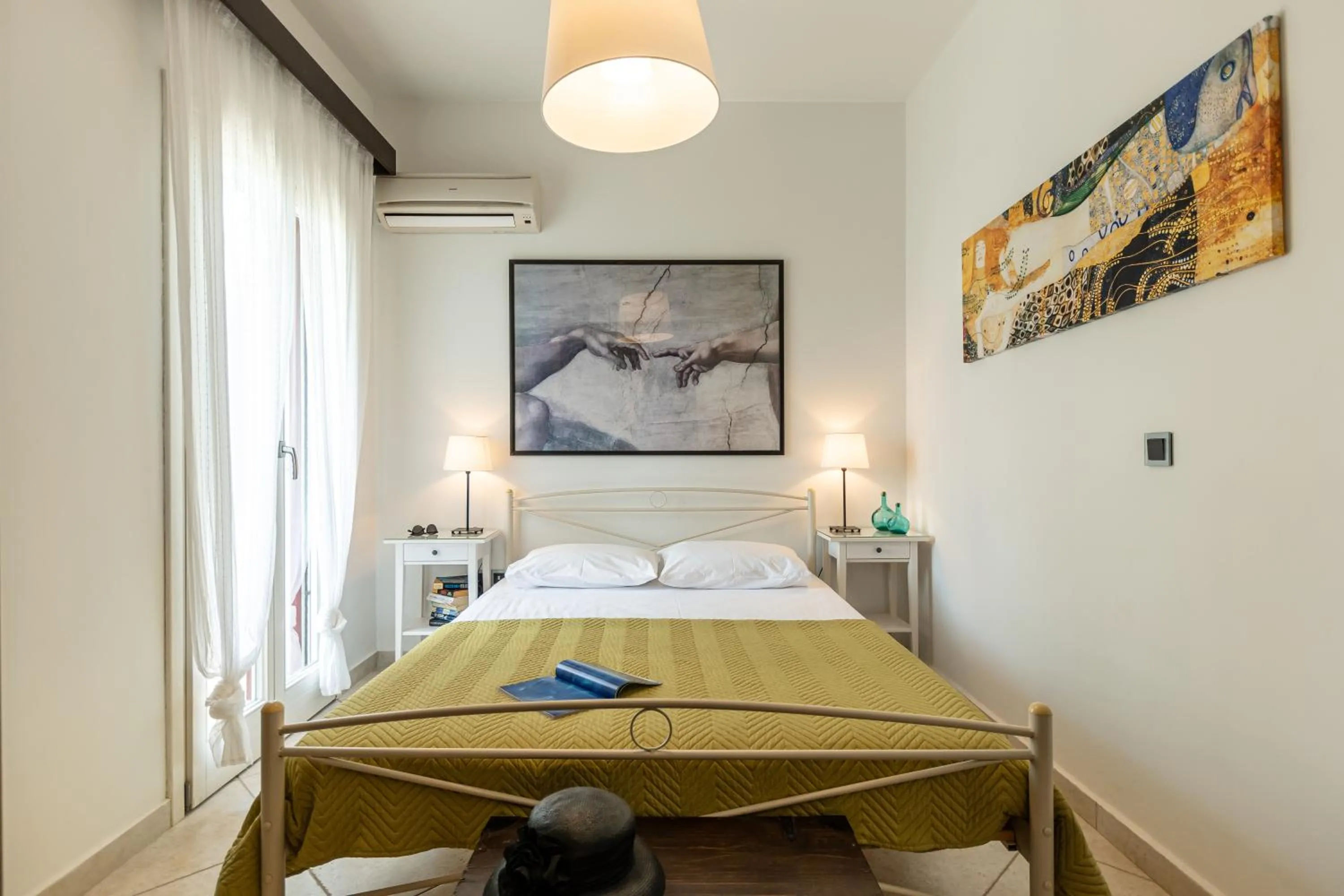 Bed in Aurora naxos