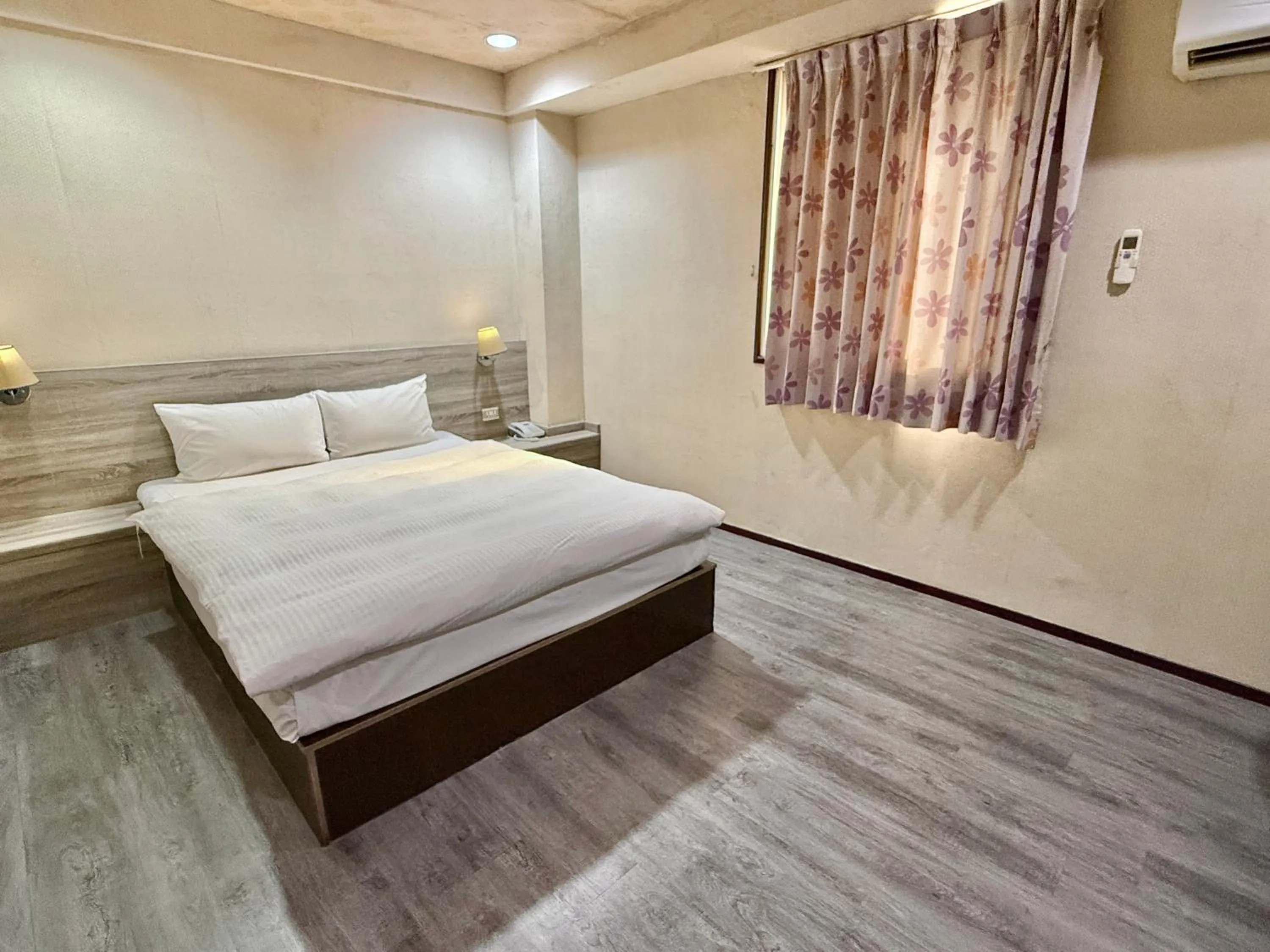 Bed in WL HOTEL Hsinchu