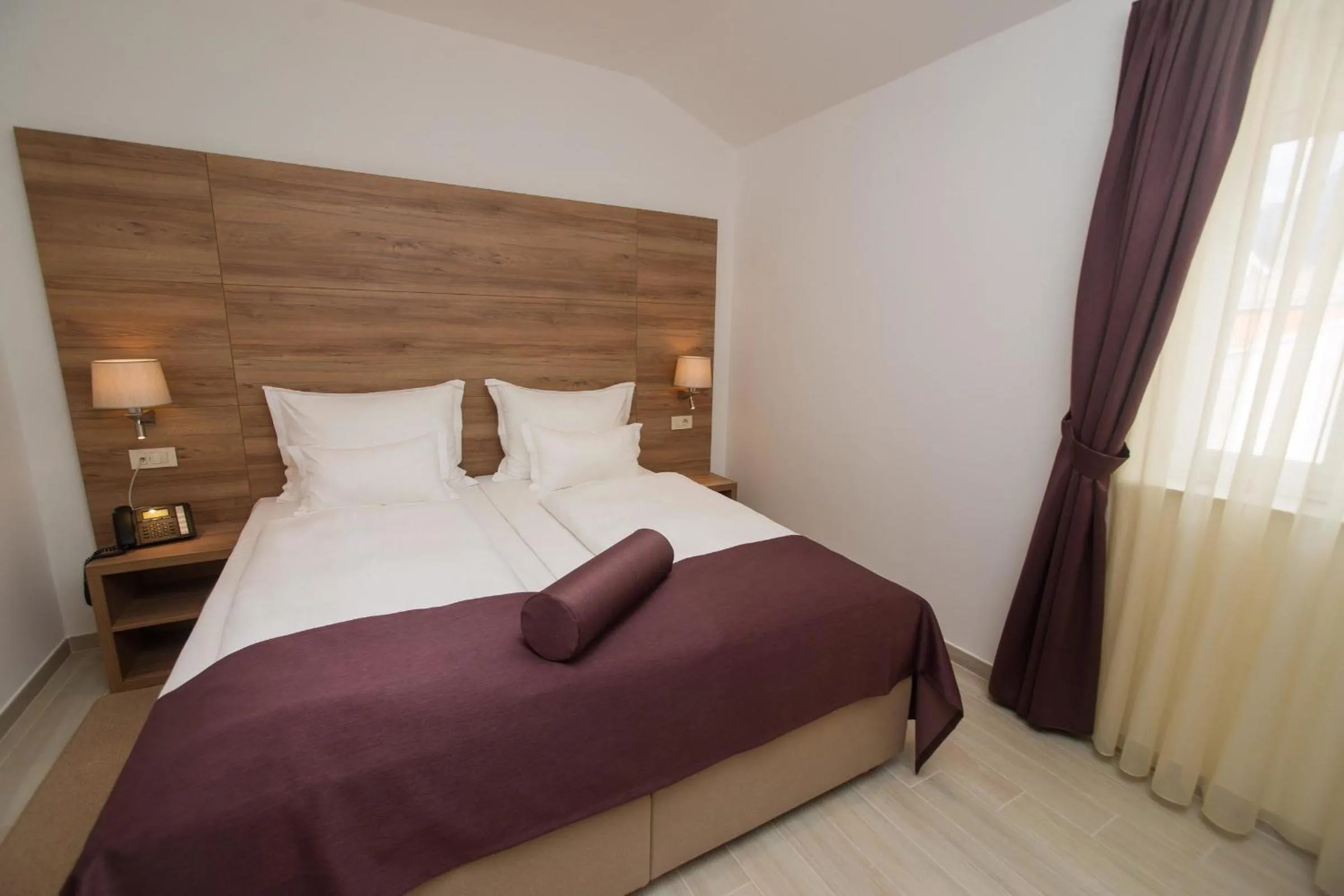 Bed in Hotel Biokovo