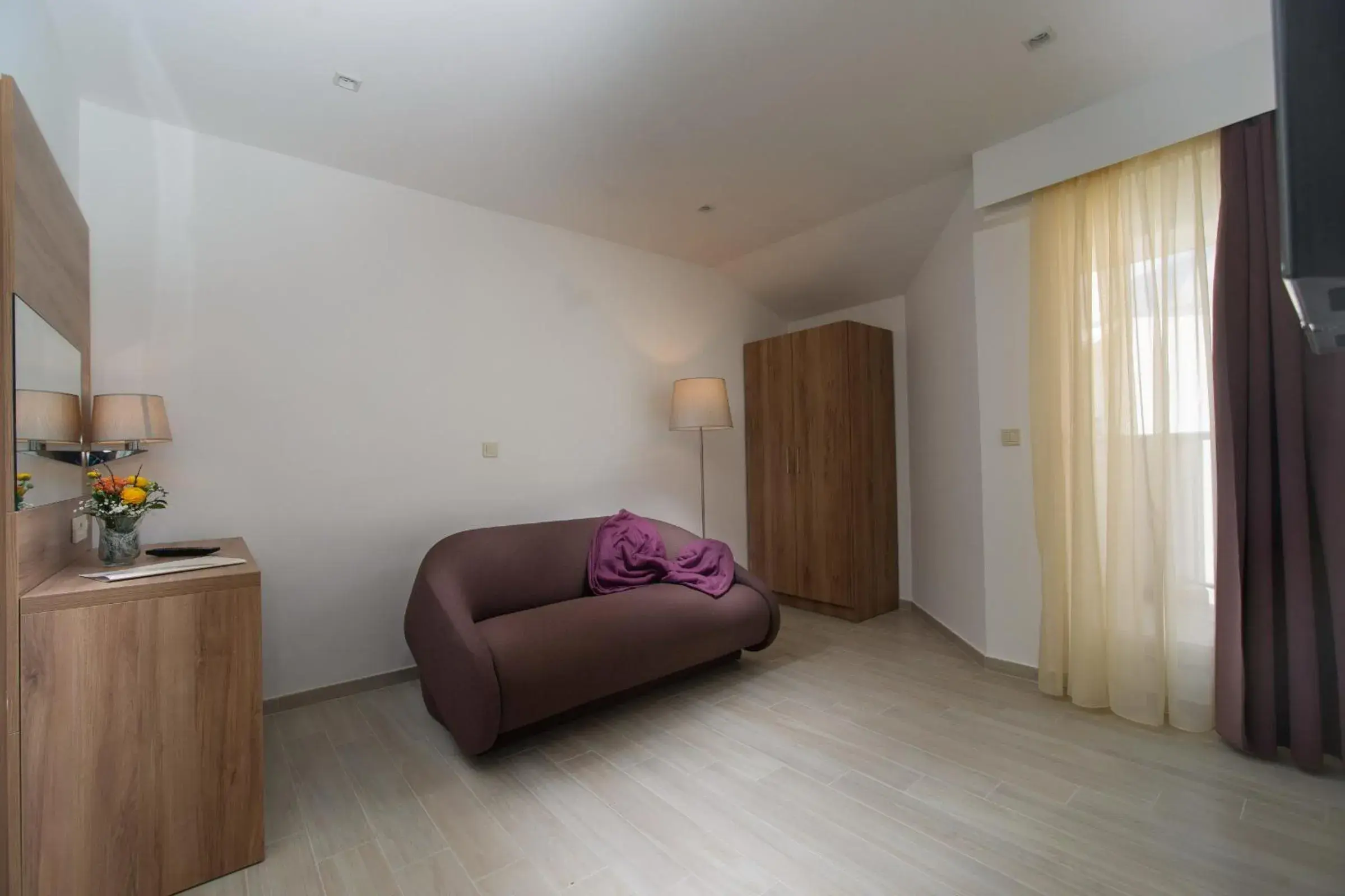 Living room, Bed in Hotel Biokovo Living room, Bed in Hotel Biokovo