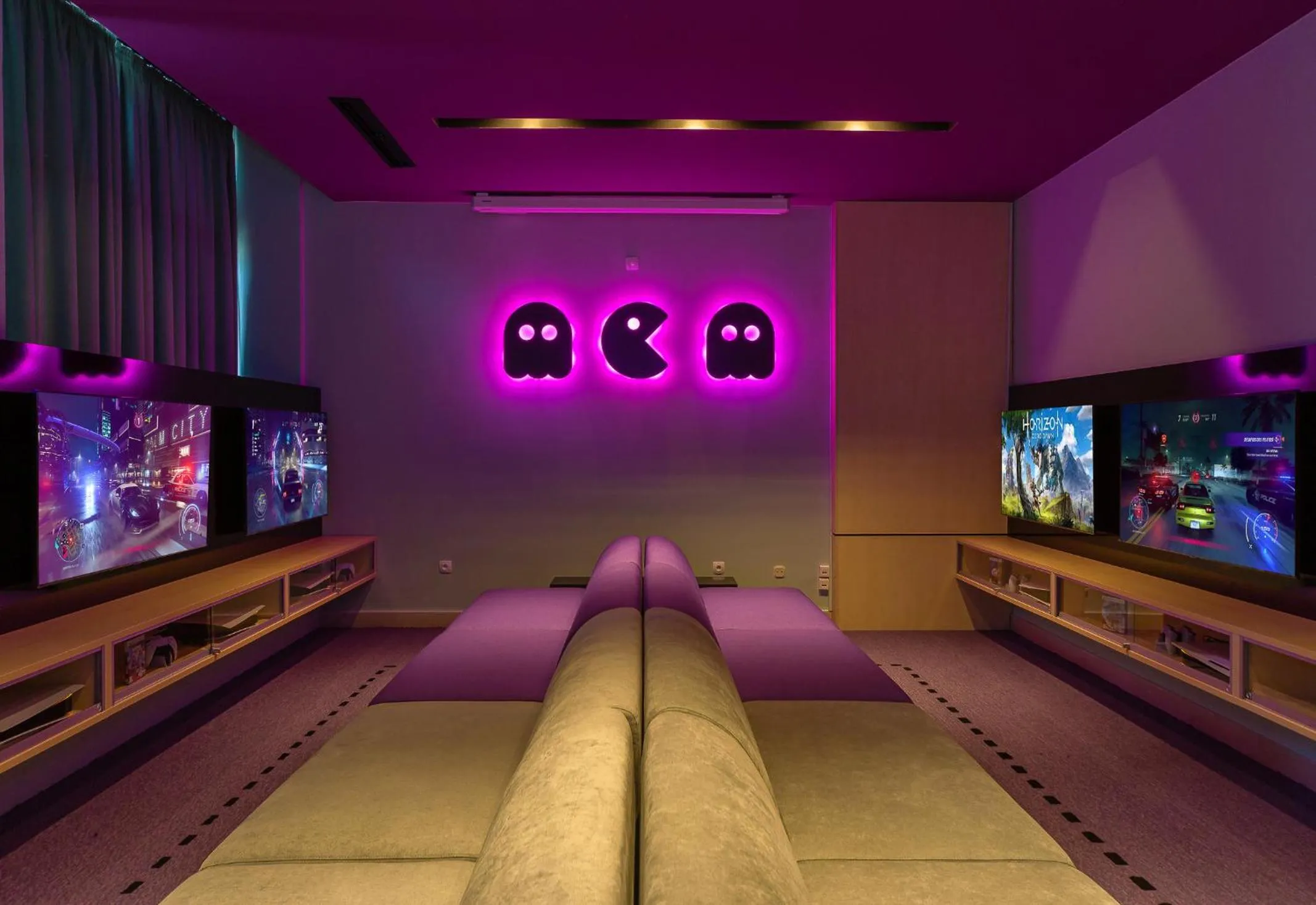 Game Room in Ilirija Resort Hotel Kornati