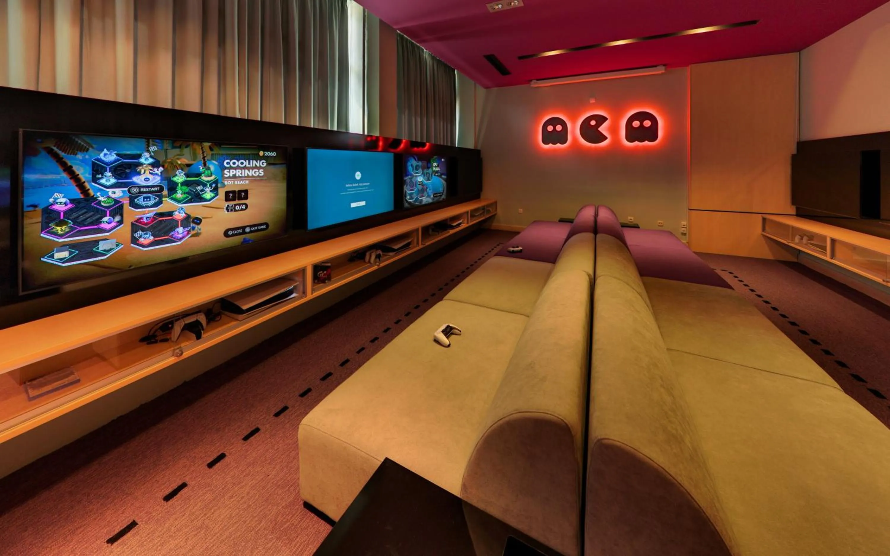 Game Room in Ilirija Resort Hotel Adriatic