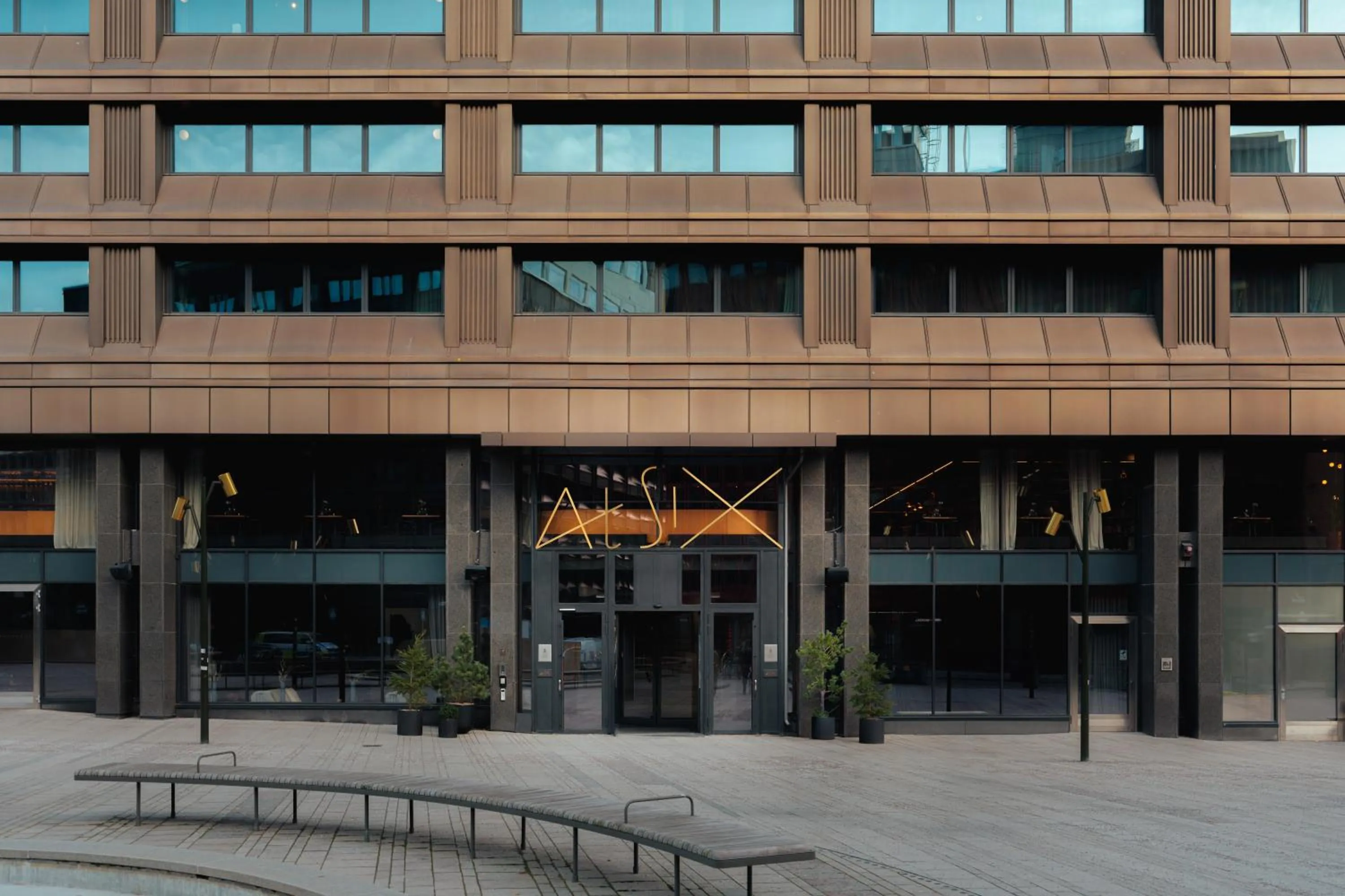 Facade/entrance in At Six