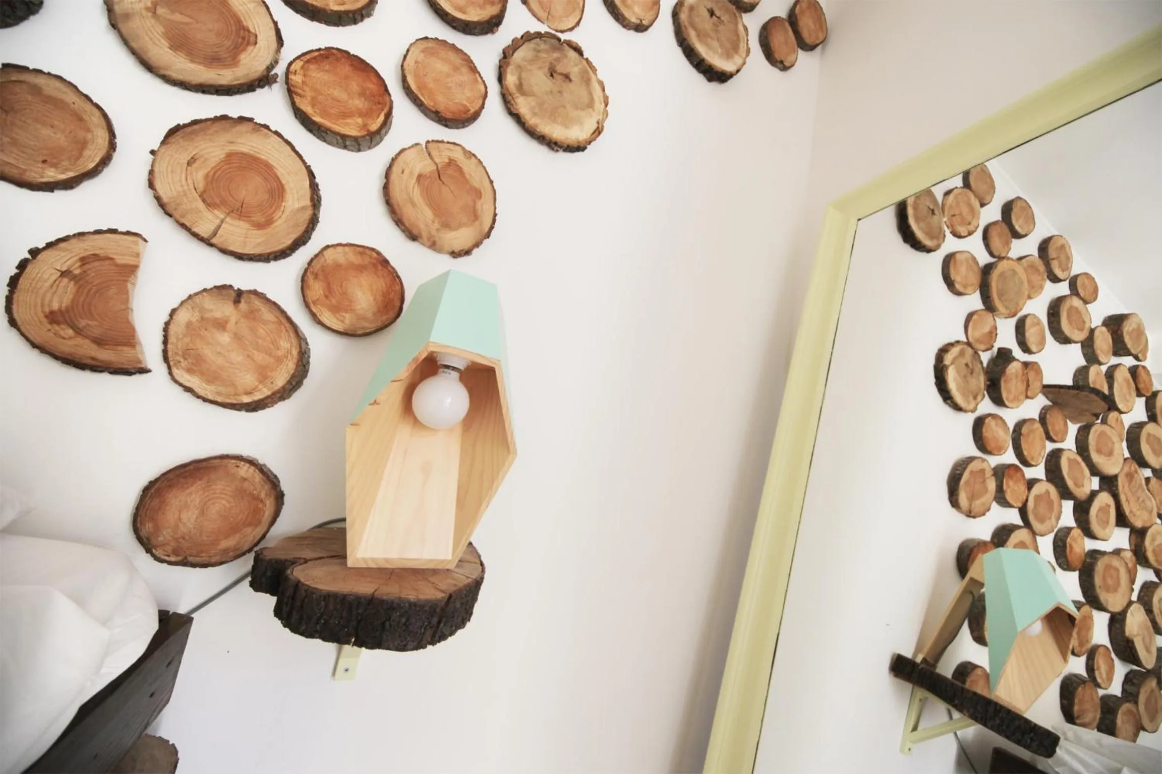 Decorative detail in Dopa Hostel