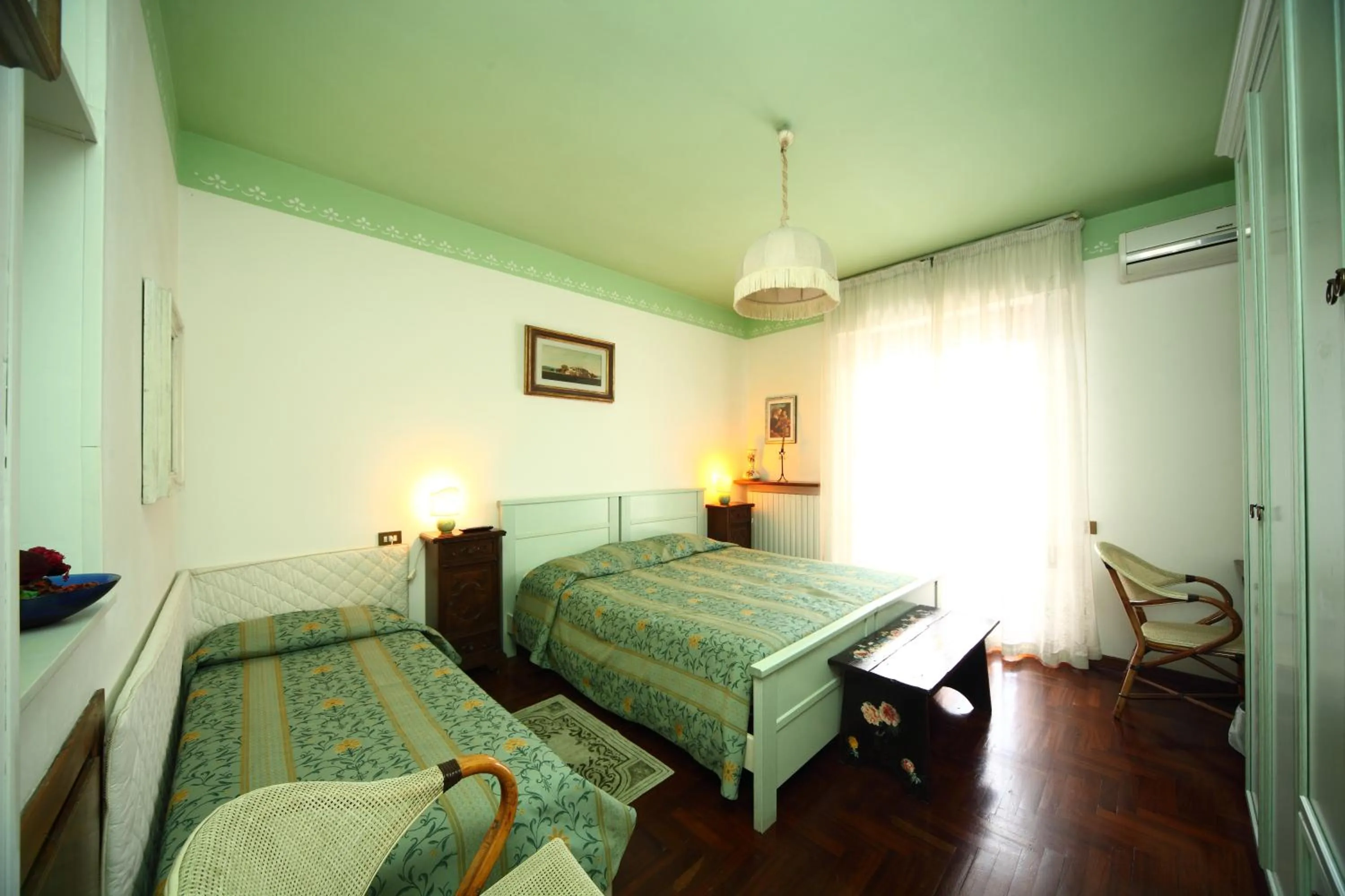 Bed in B&B Francesco in Assisi